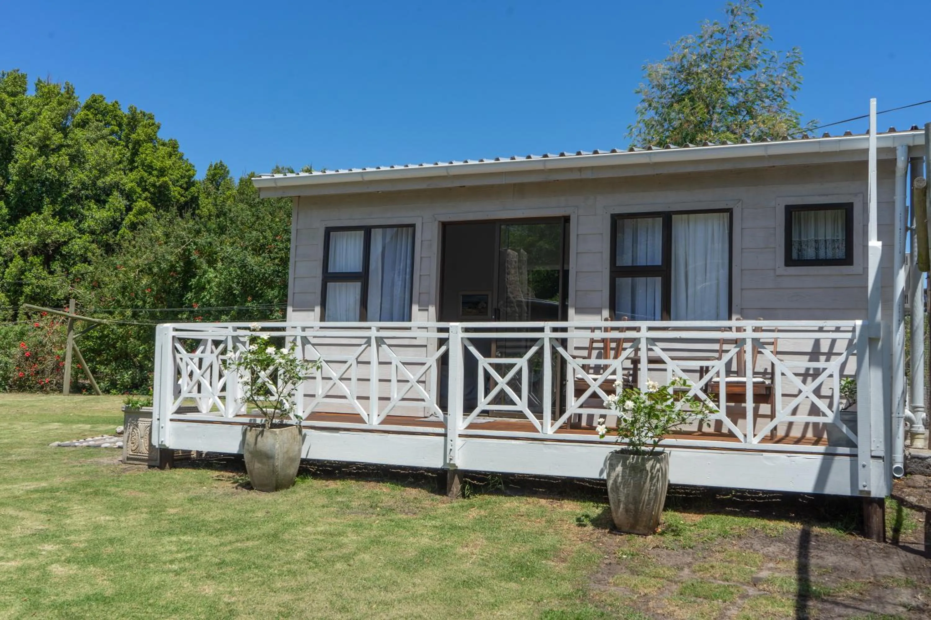 Property building in Voelroepersfontein