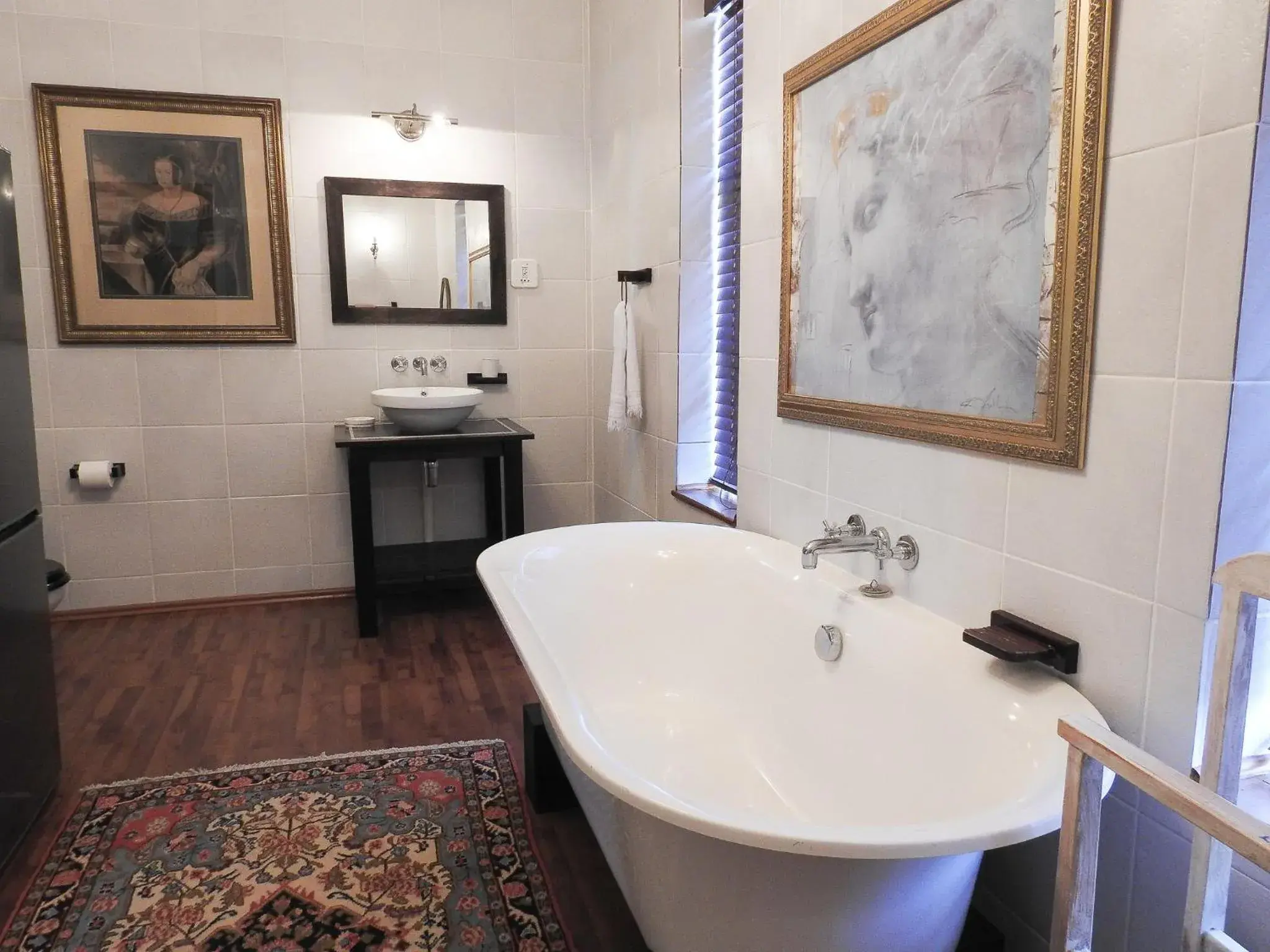 Triple Room - single occupancy in New Stone Manor Triple Room - single occupancy in New Stone Manor