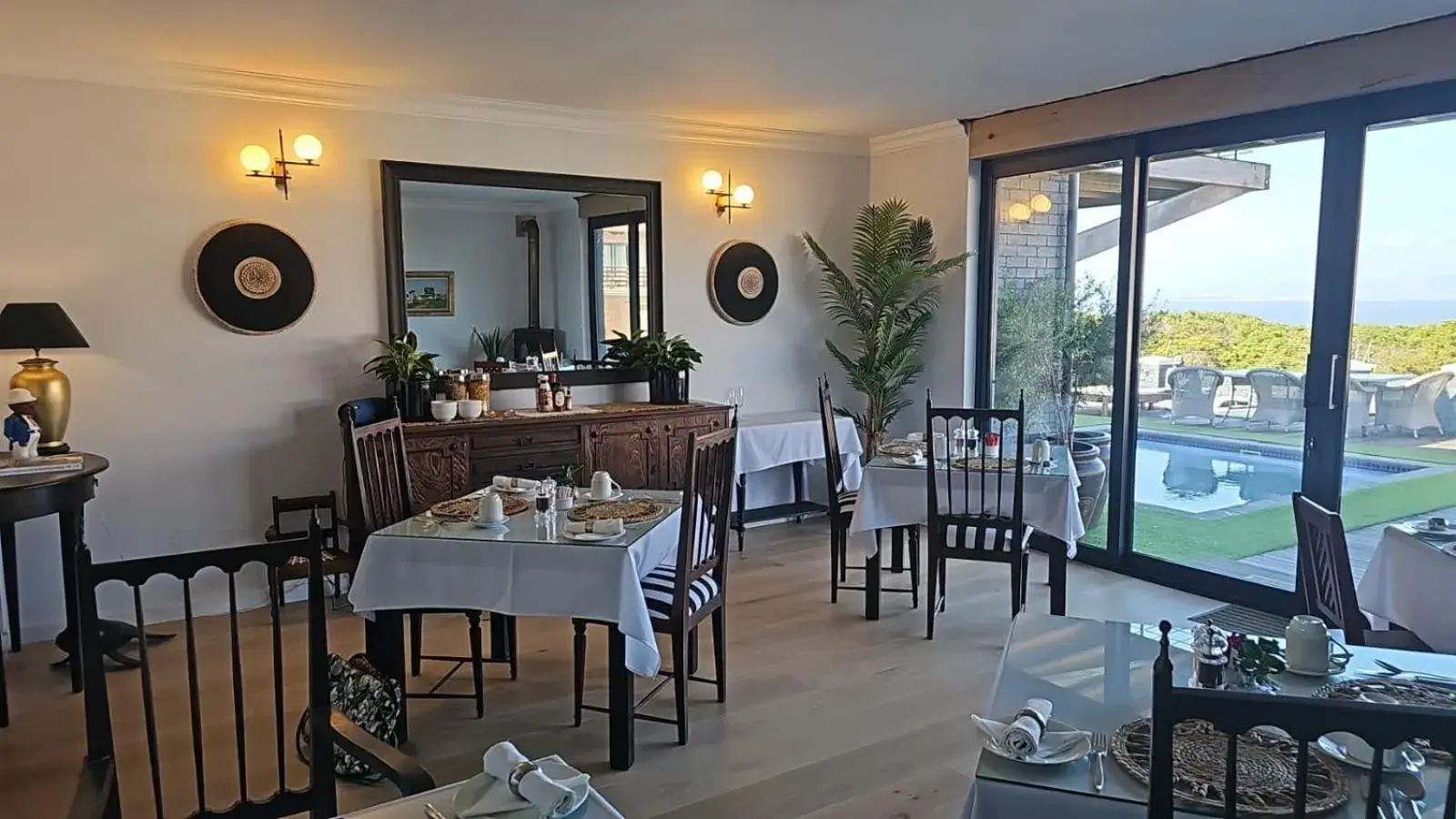 Breakfast in The Whale's Tale Guesthouse Breakfast in The Whale's Tale Guesthouse