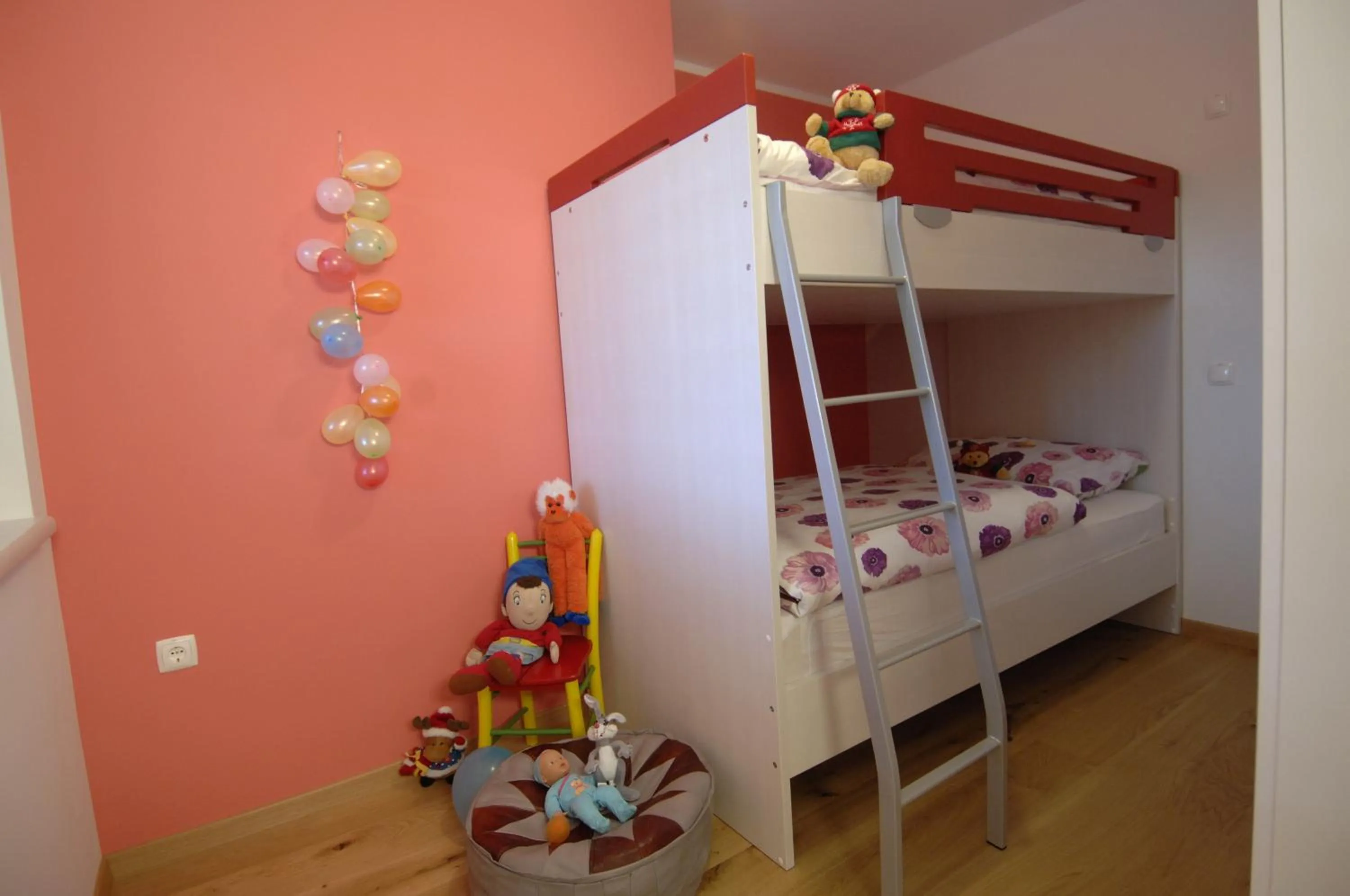 cot, Bed in Apartments & Wellness Skok