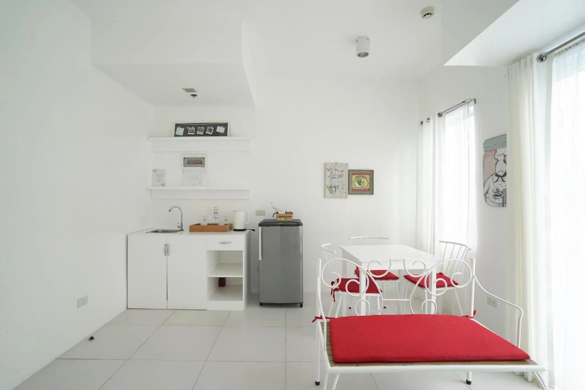 Dining area in La Bella Boutique Hotel