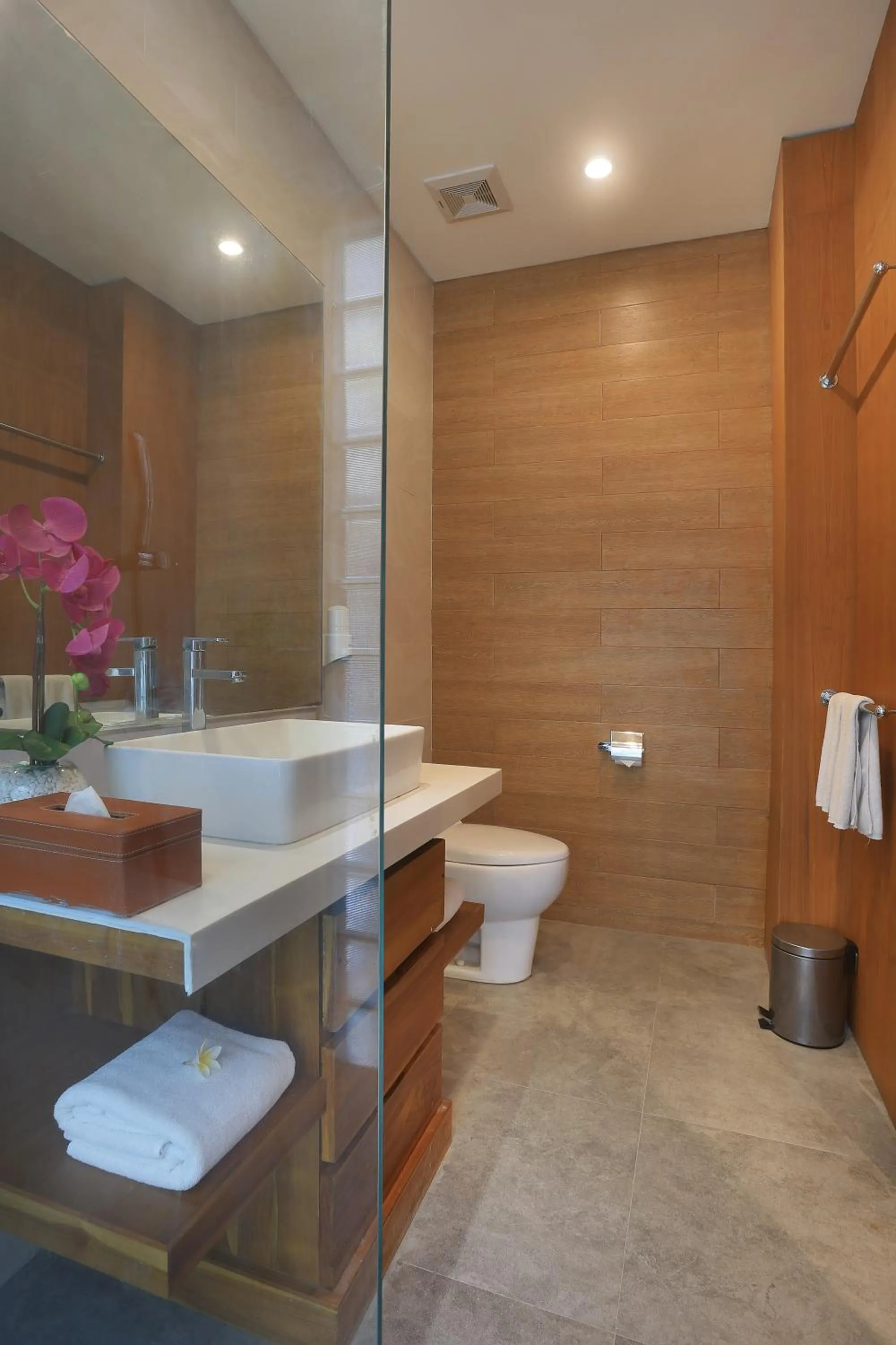 Bathroom in The Wina Villa Seminyak by The Wina Resorts