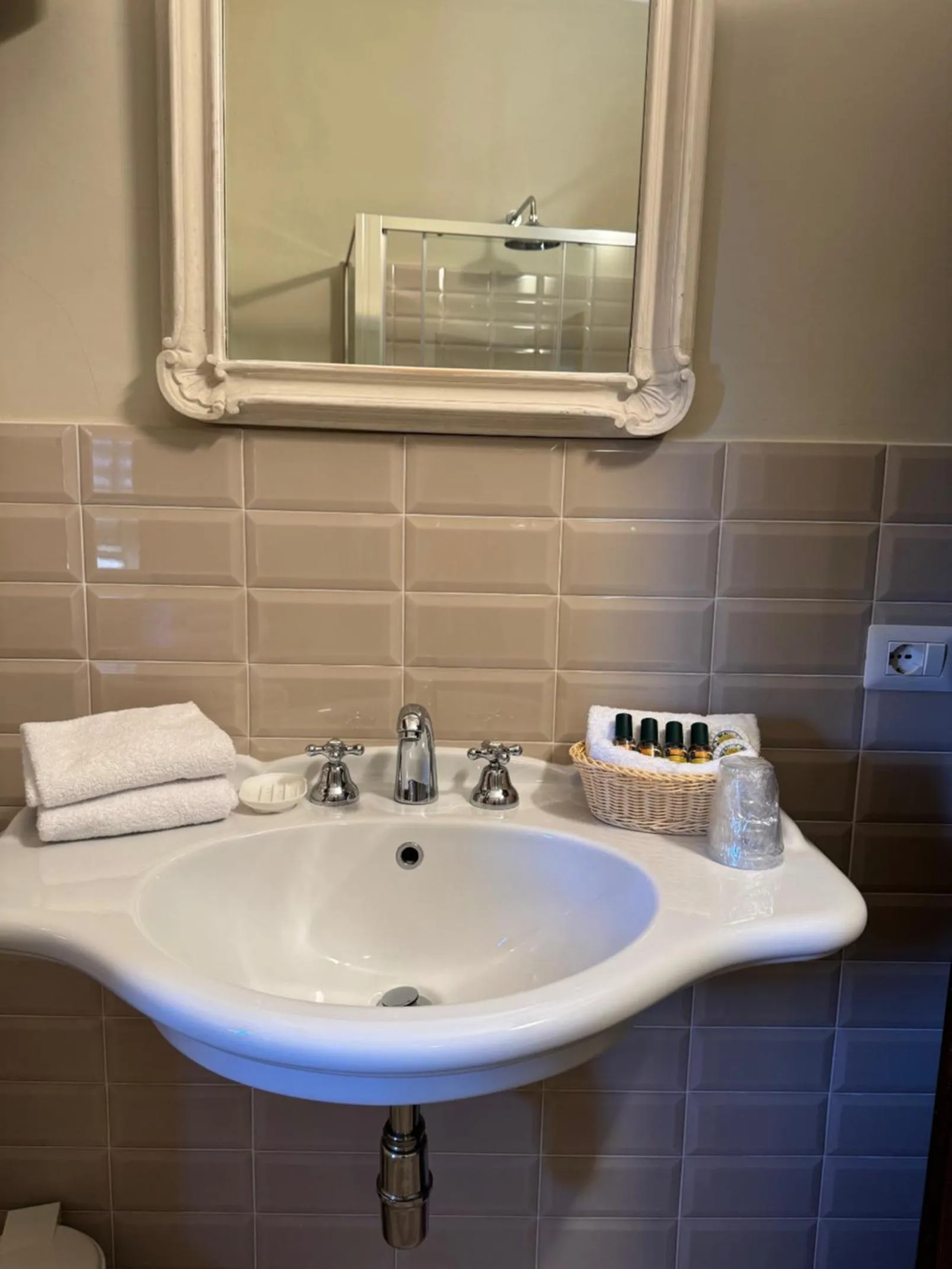 Bathroom in Castello Vicchiomaggio