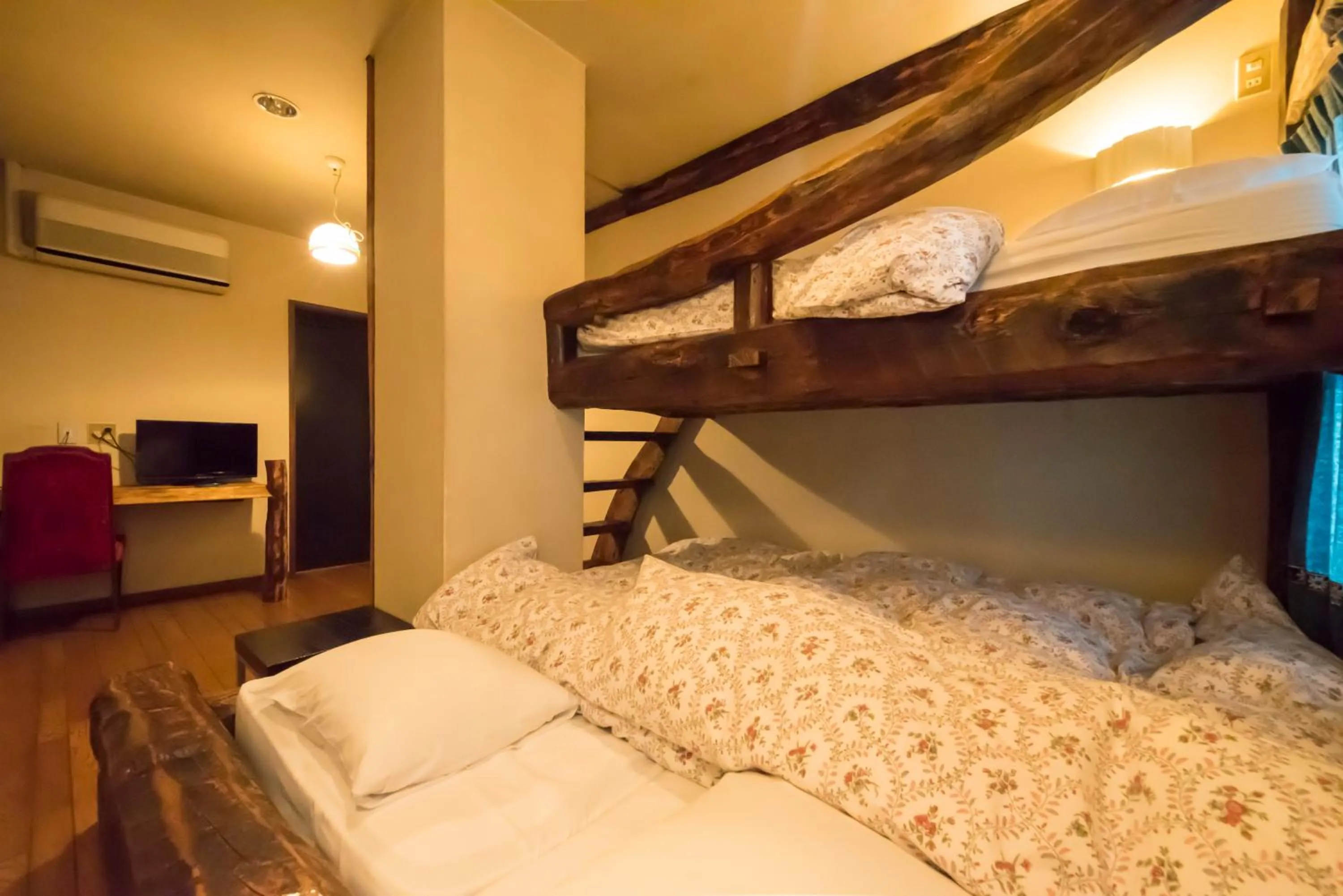 bunk bed in Hotel Haus St Anton