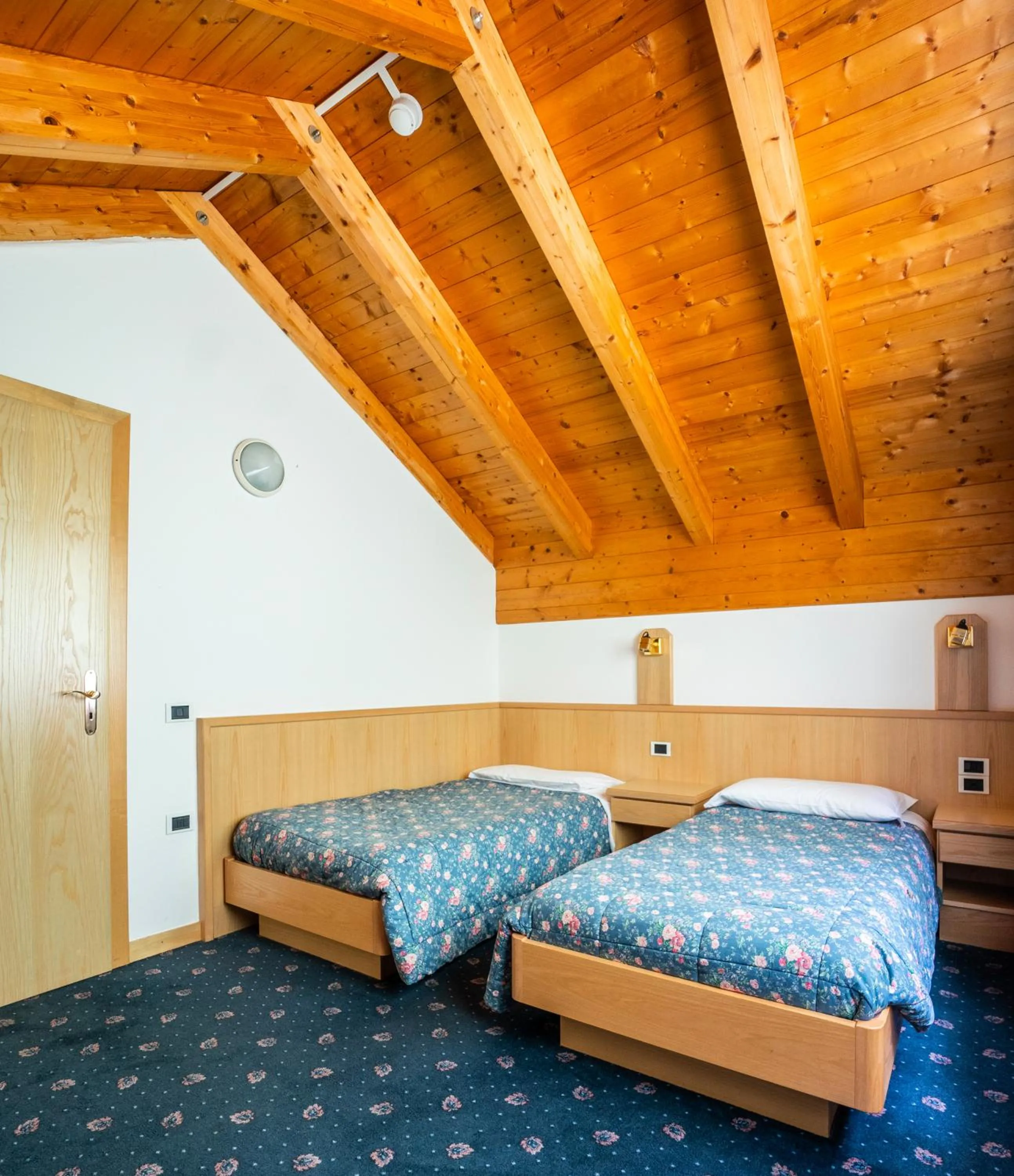 Bedroom, Bed in Apartments Boè