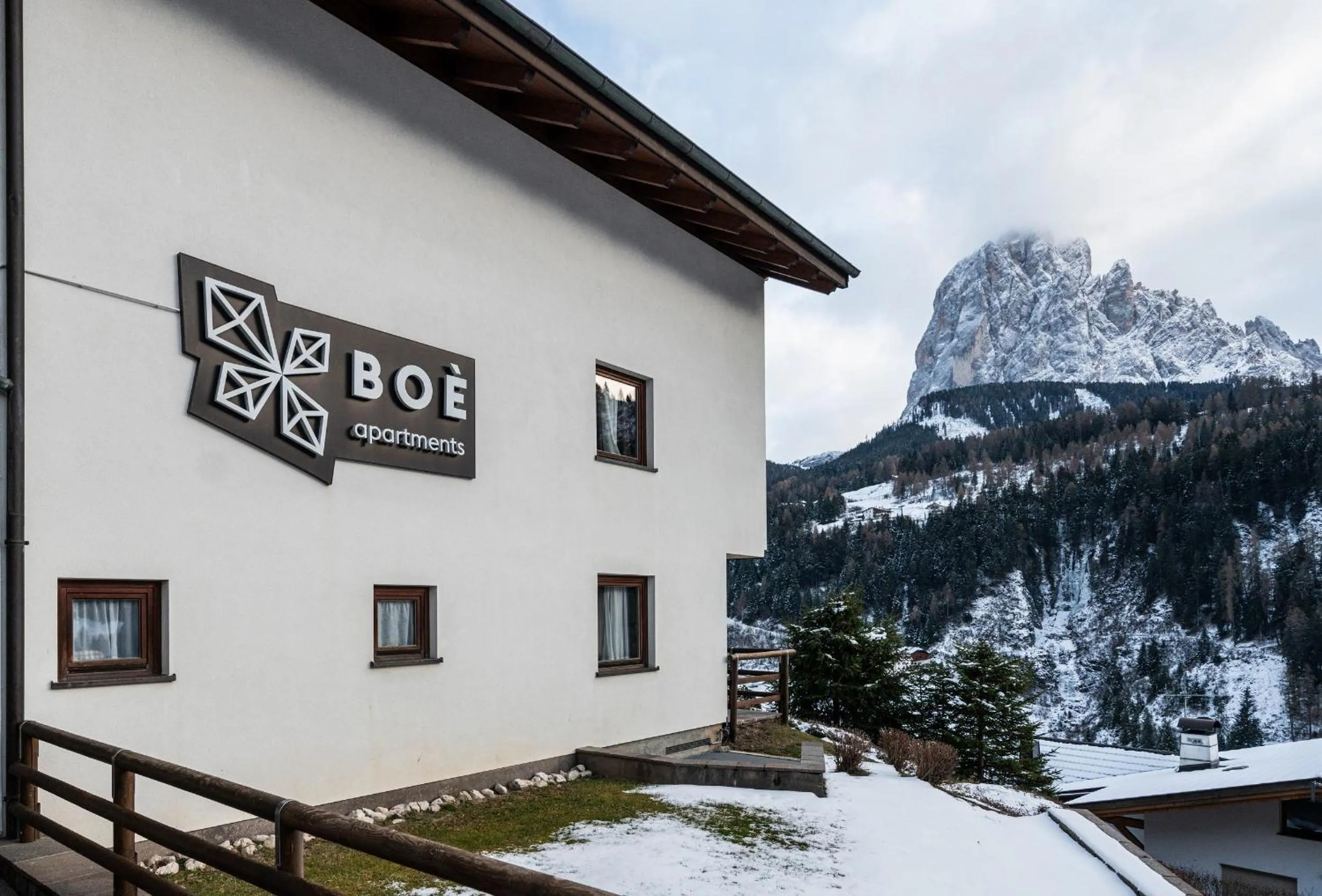 Property building in Apartments Boè