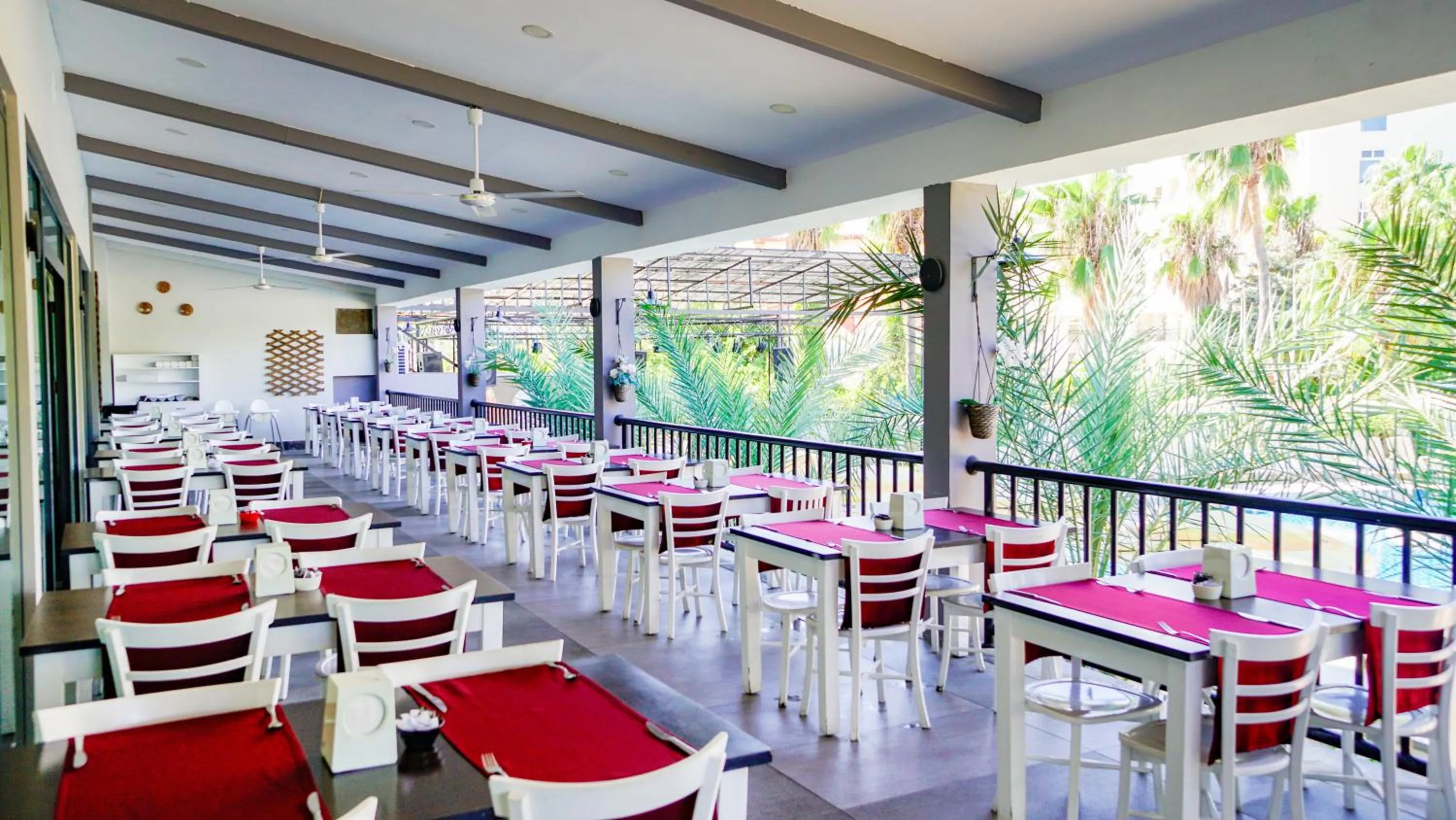 Restaurant/places to eat in Istanbul Beach Hotel - All Inclusive