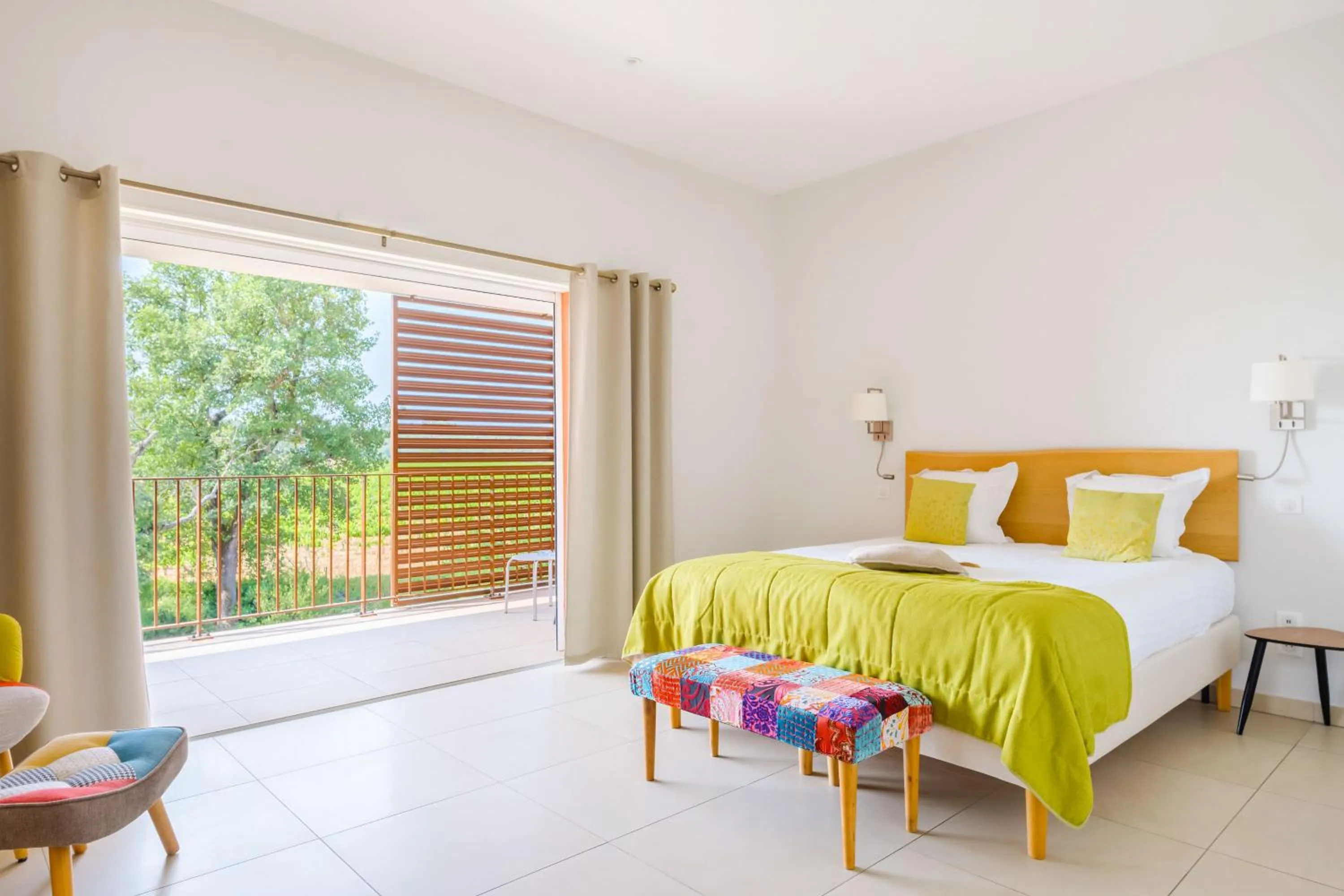 Bed in Le Mas du Lingousto