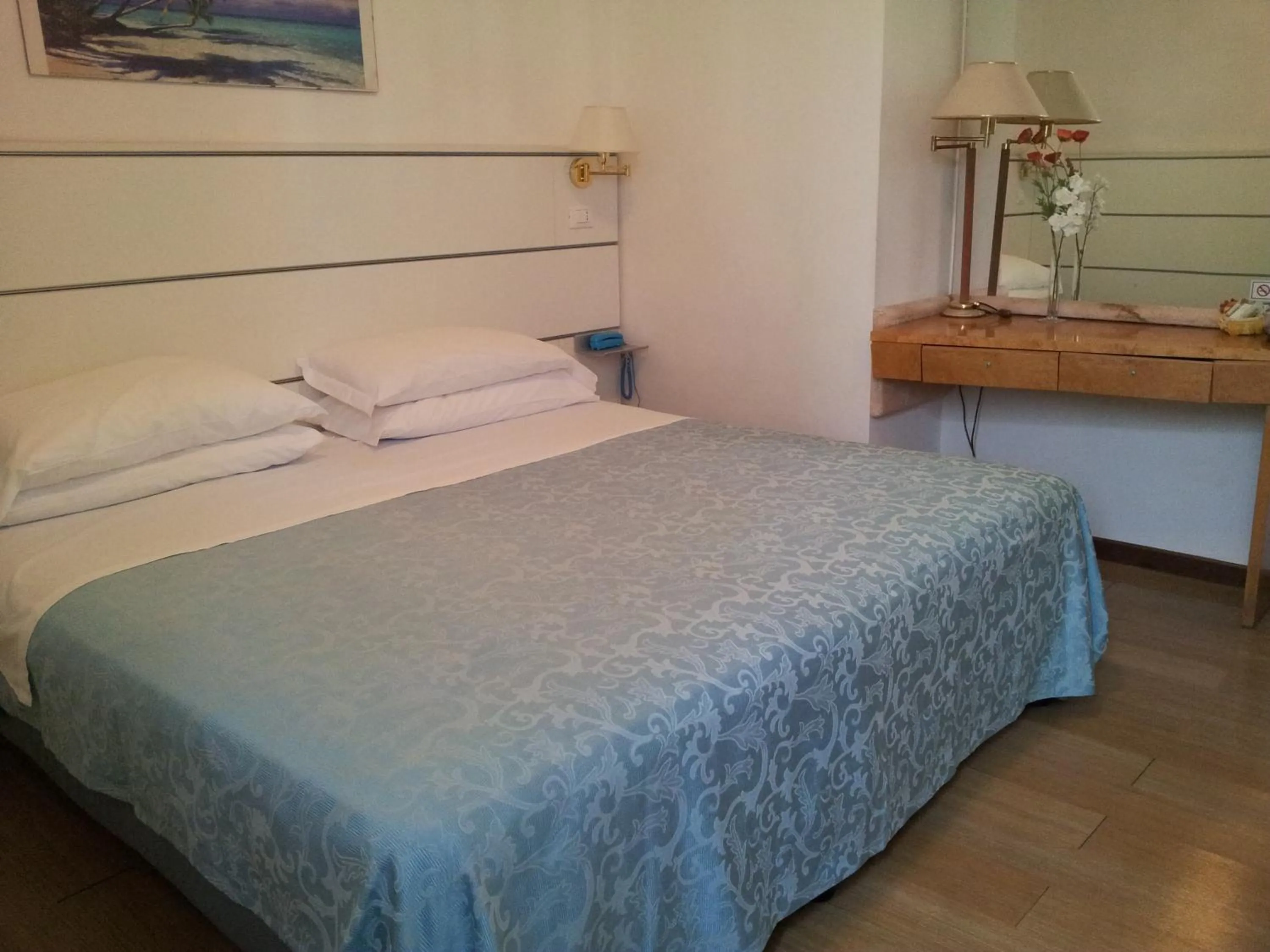 Decorative detail, Bed in Hotel Post