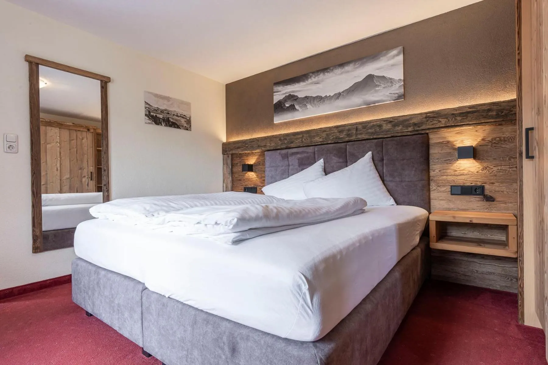 Bed in LAUDEGGHOF Ladis
