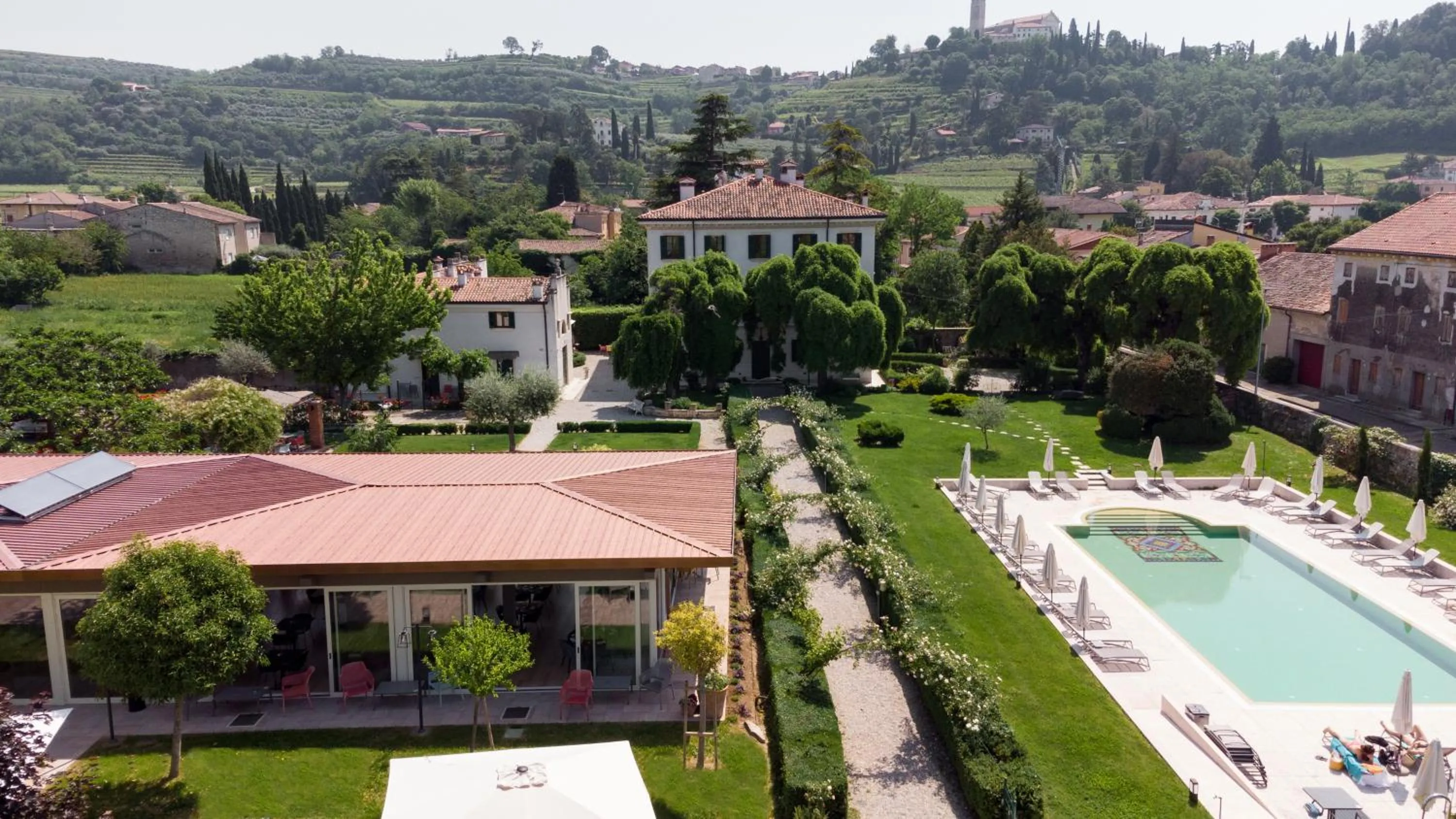 Swimming pool in Villa Nichesola