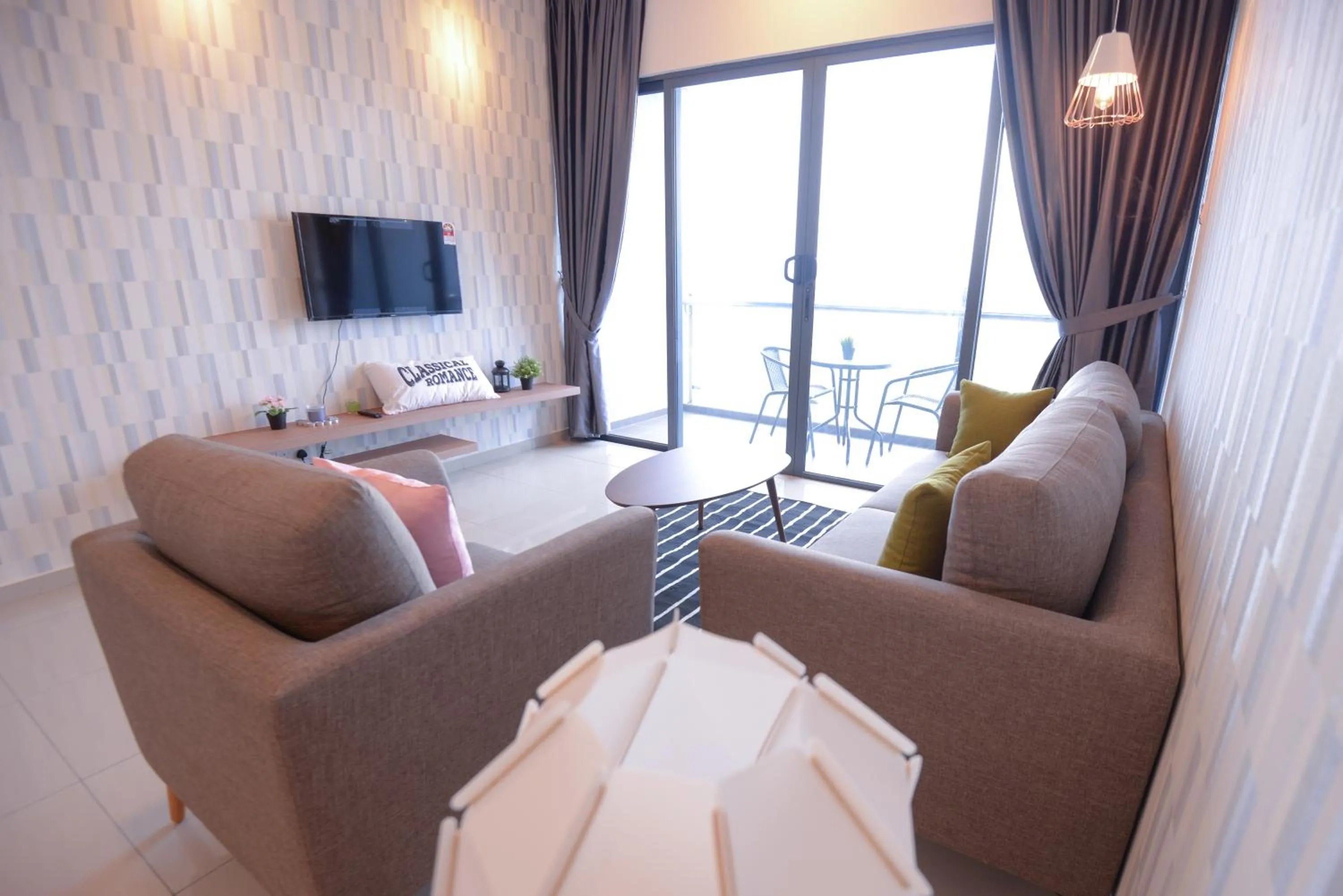 TV and multimedia, Bed in Atlantis Residence @ Icon Stay Melaka