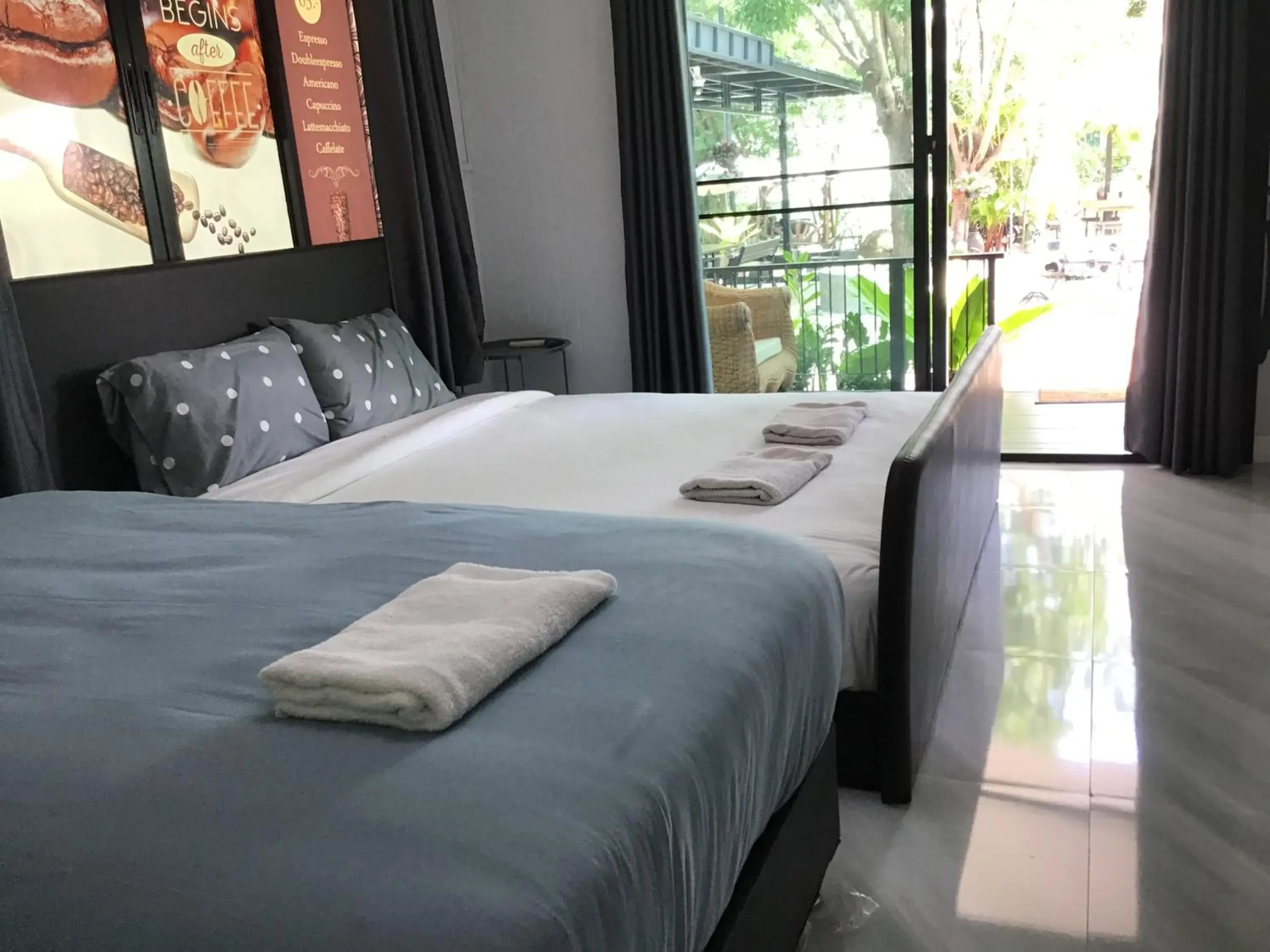 Bed in Phalagoon Resort Bed in Phalagoon Resort