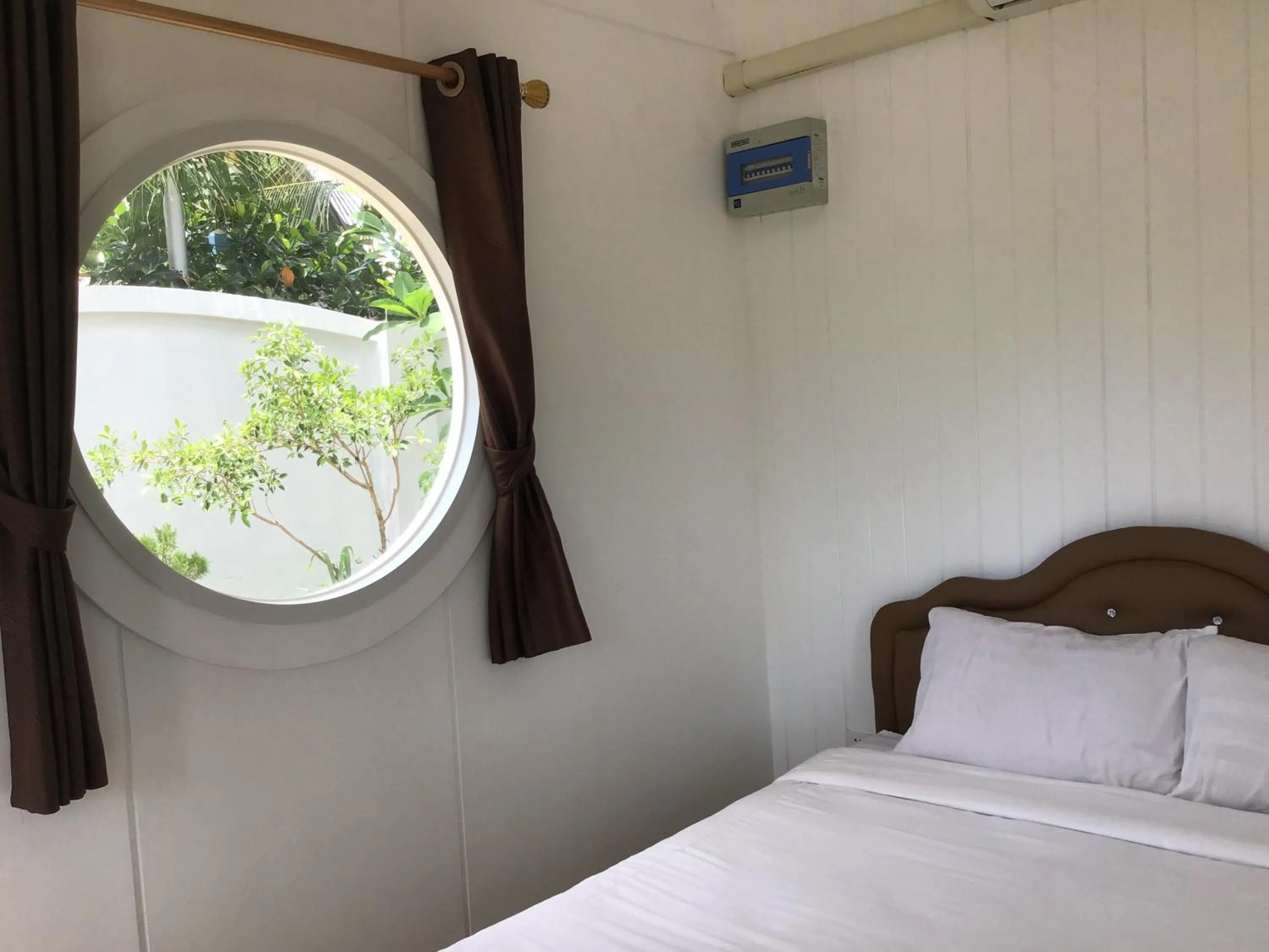 Bed in Phalagoon Resort