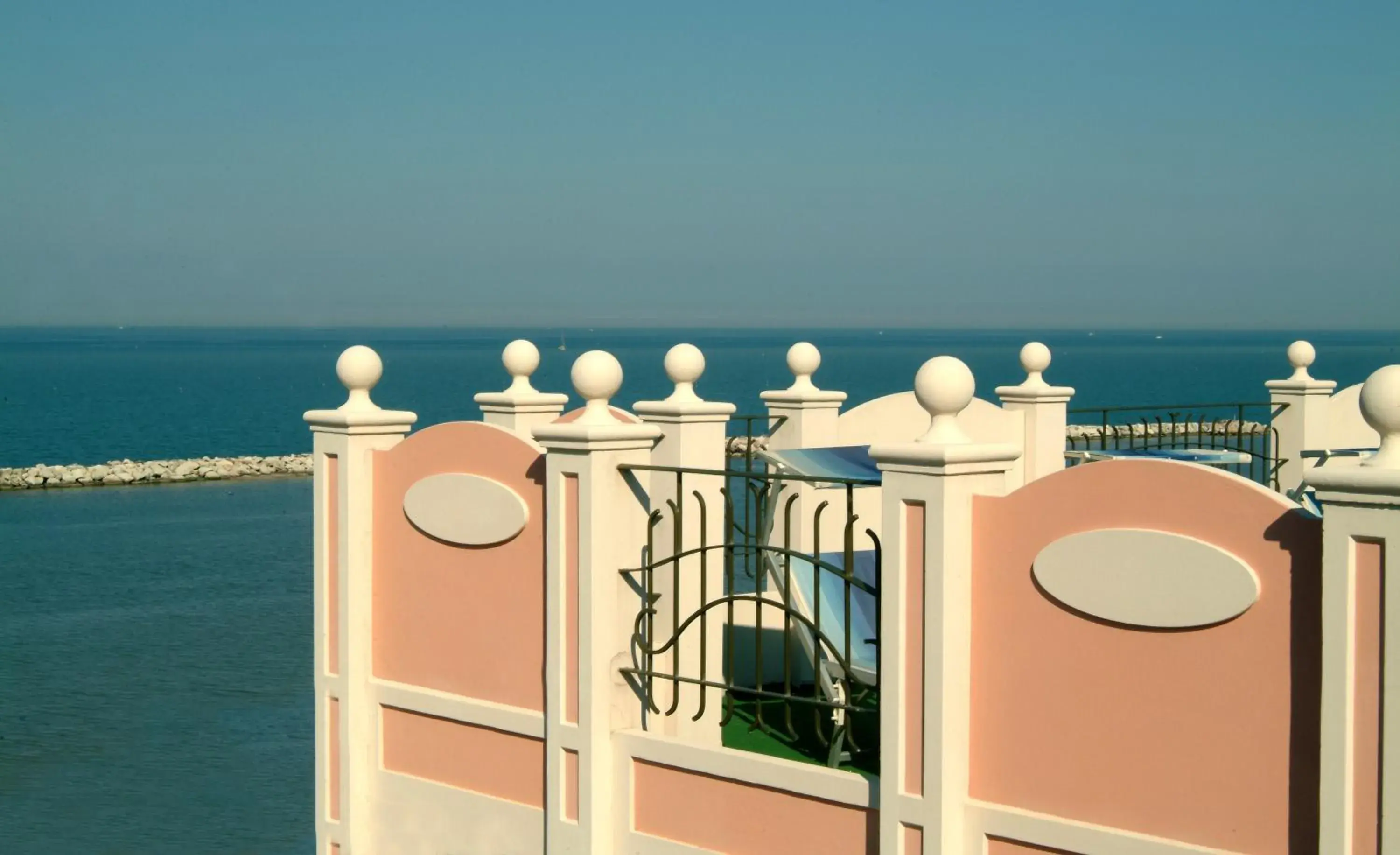 Solarium, Balcony/Terrace in Hotel Aurora