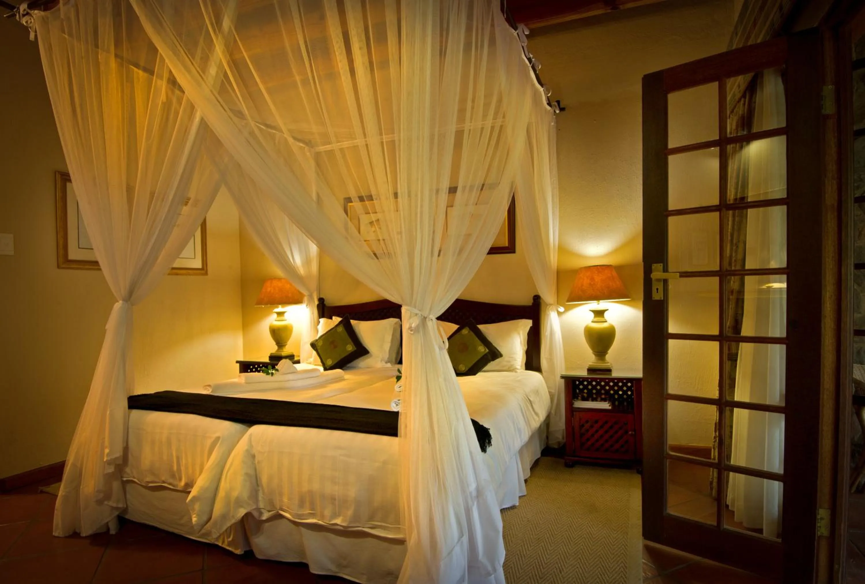 Bed in Blyde River Canyon Lodge