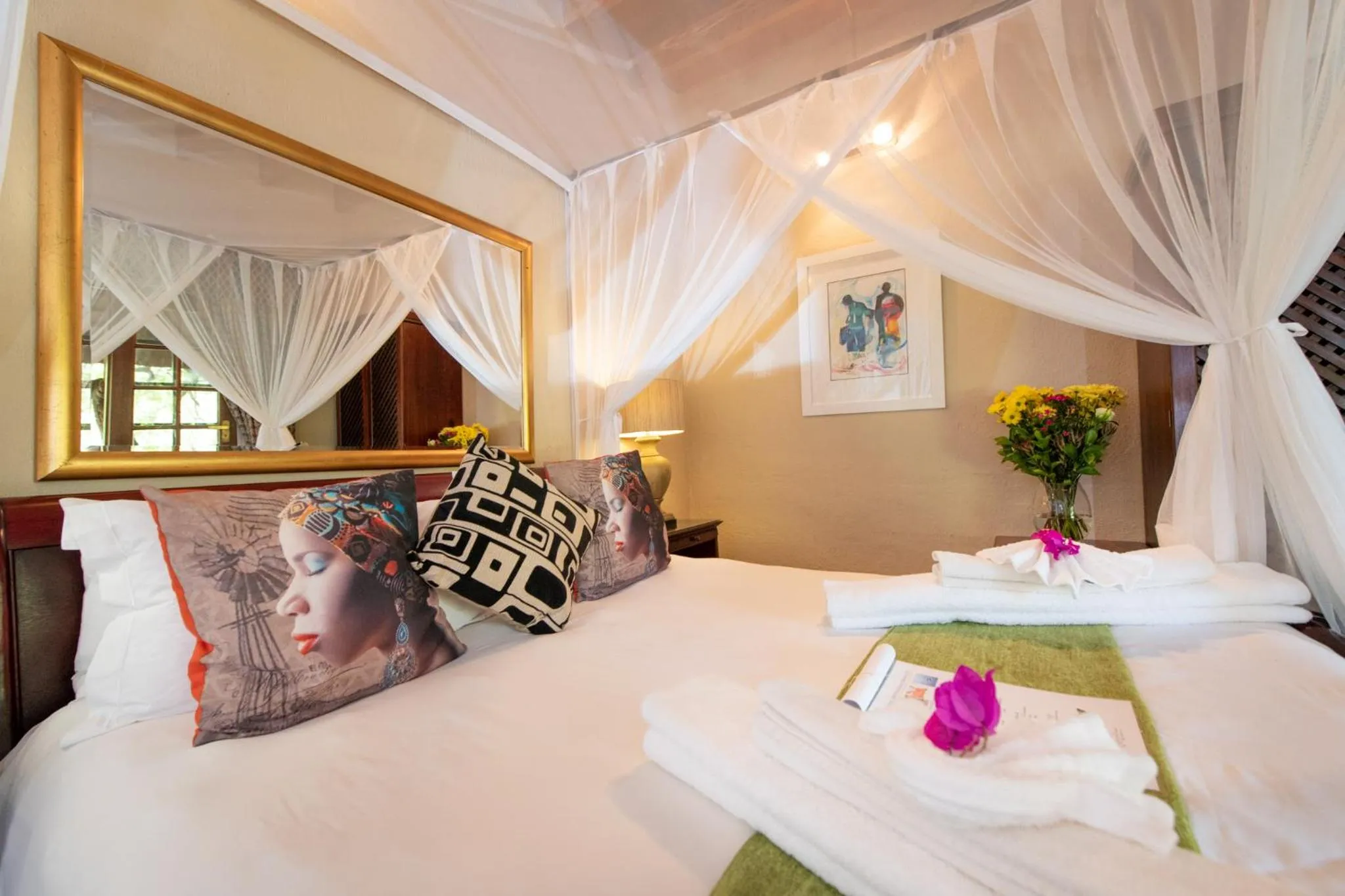 Bed in Blyde River Canyon Lodge