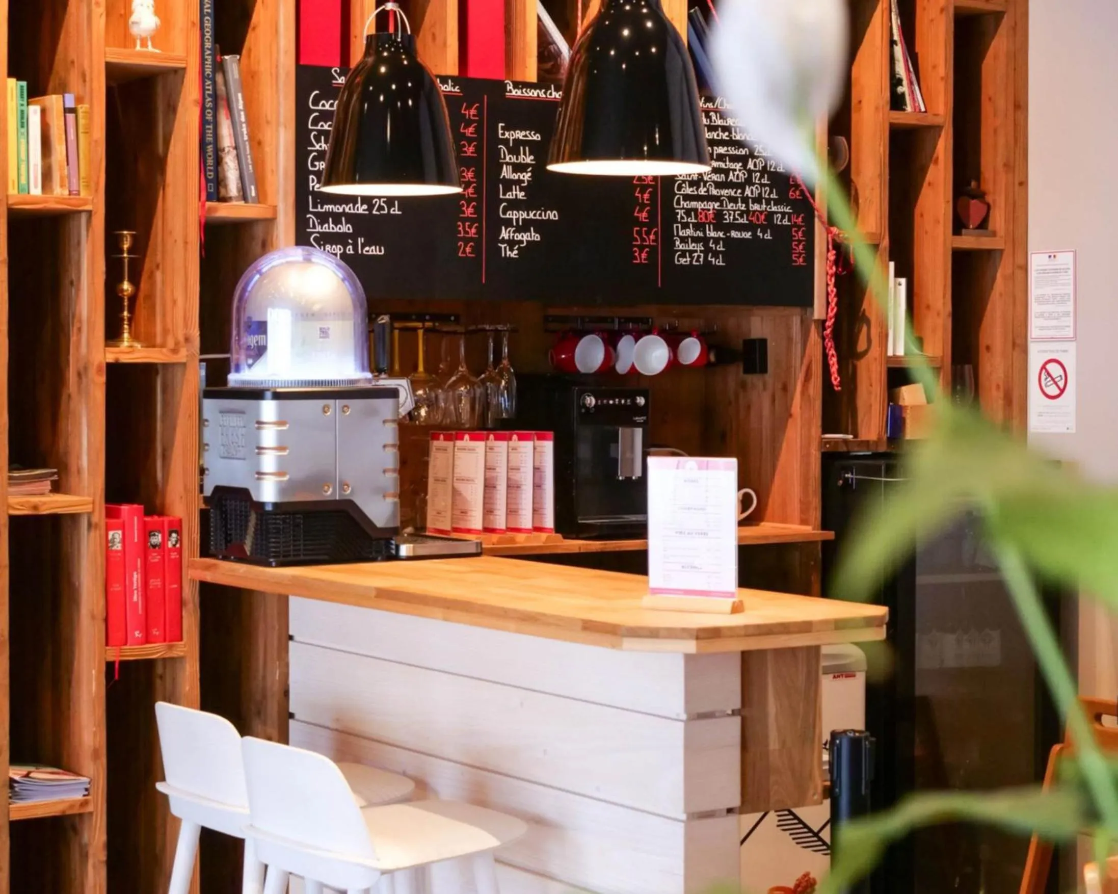 Lounge or bar in Le Faucigny - Hotel de Charme & SPA