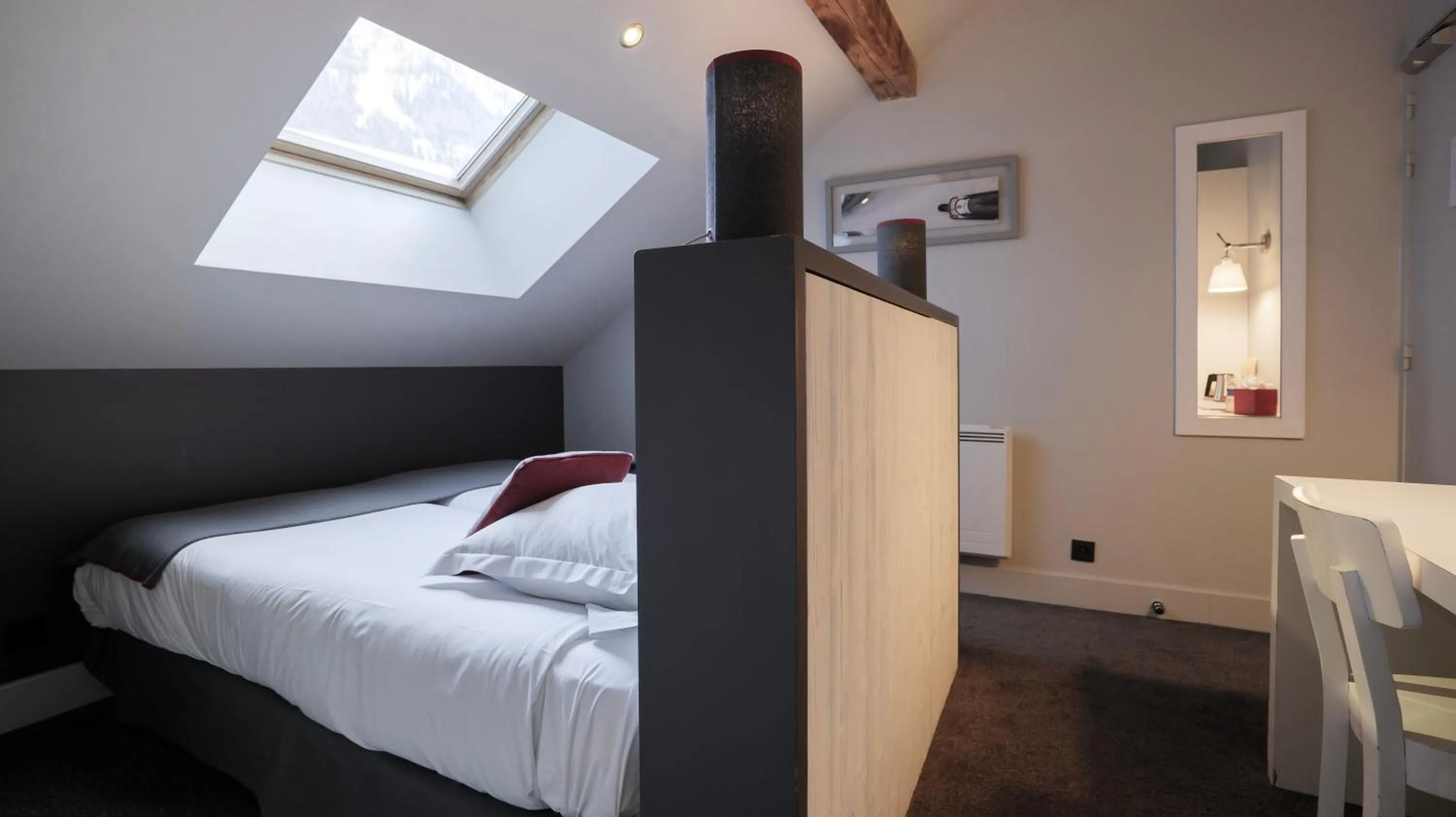 Bed in Le Faucigny - Hotel de Charme & SPA