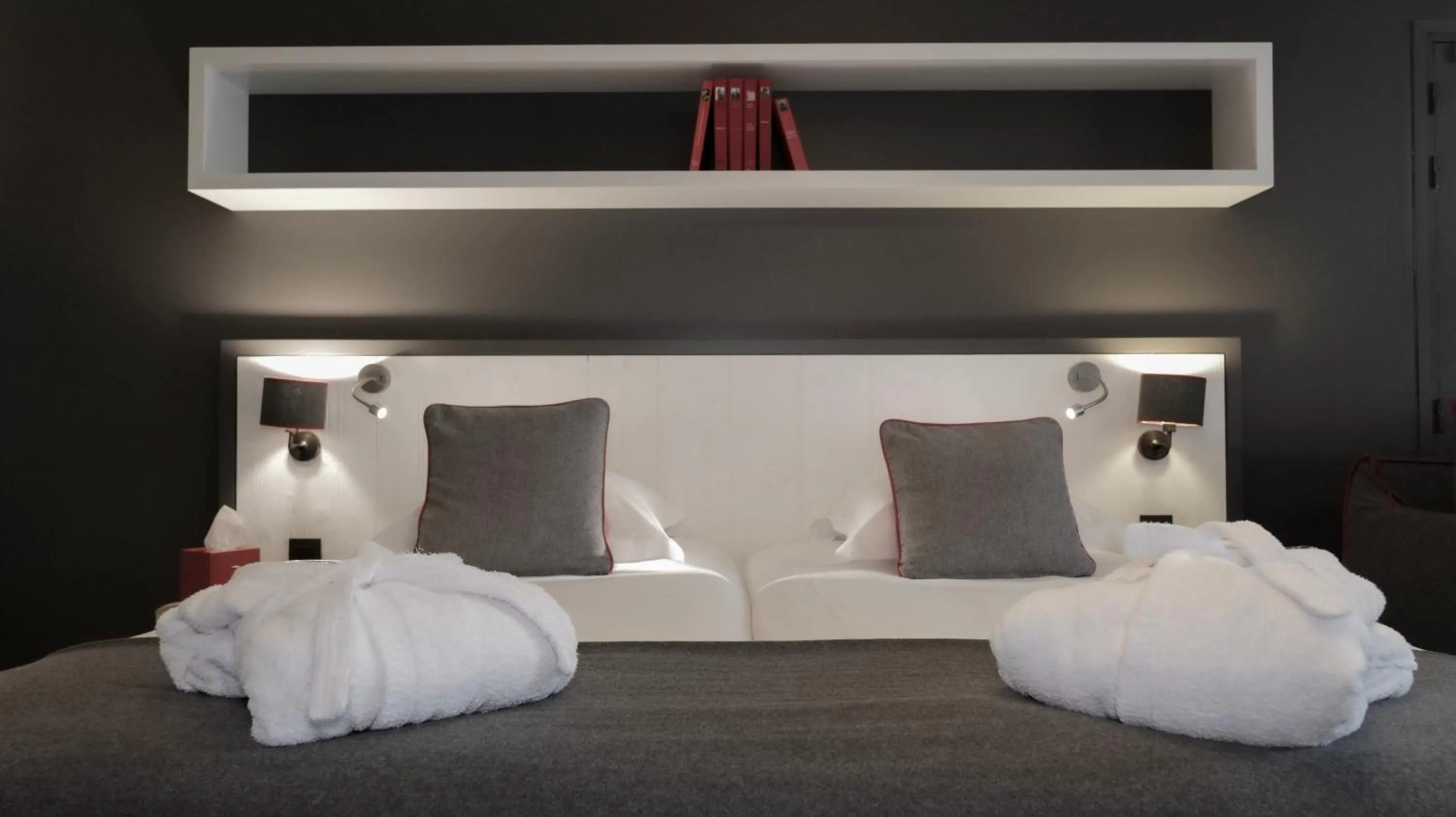 Bed in Le Faucigny - Hotel de Charme & SPA