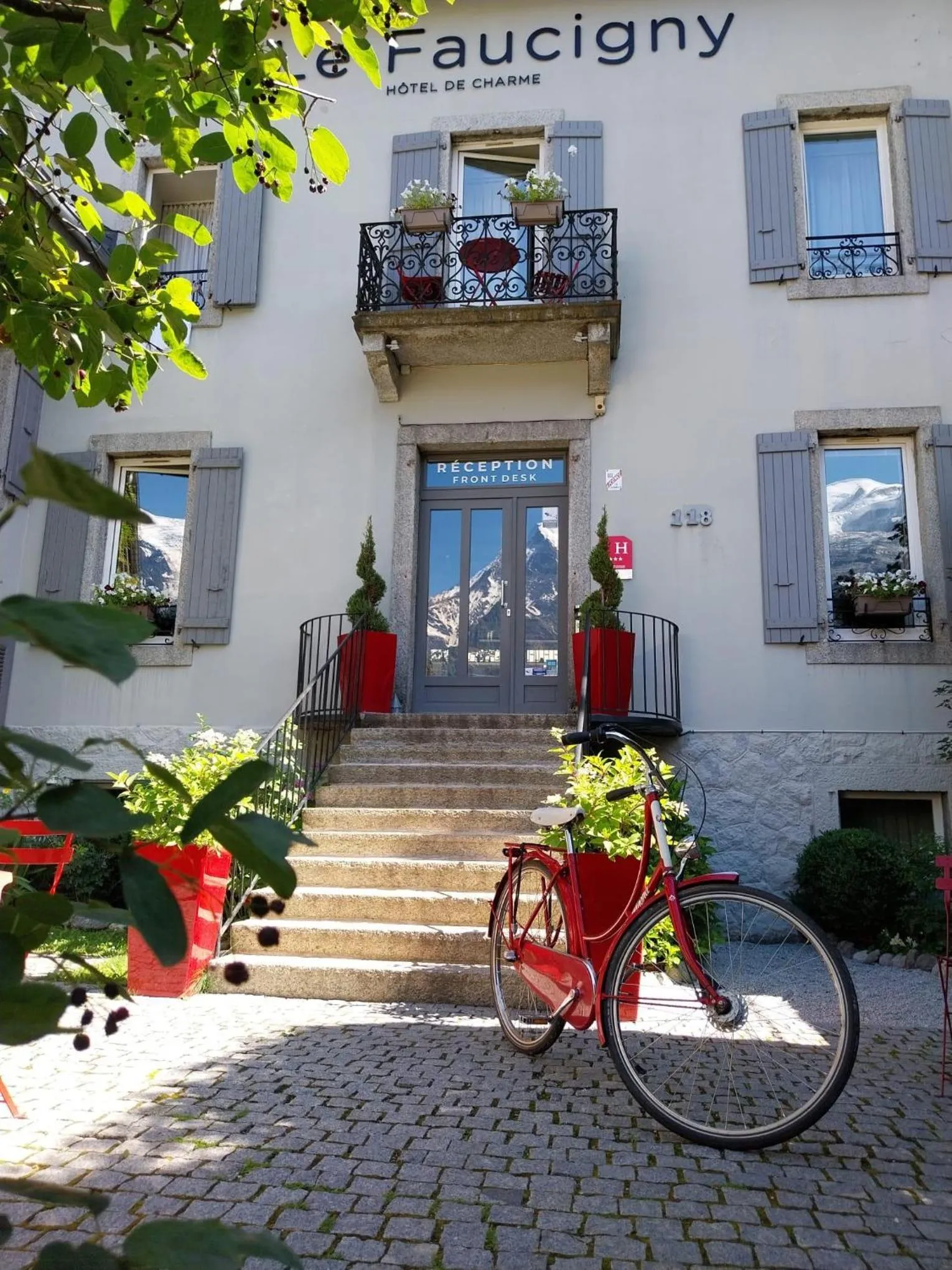 Property building in Le Faucigny - Hotel de Charme & SPA