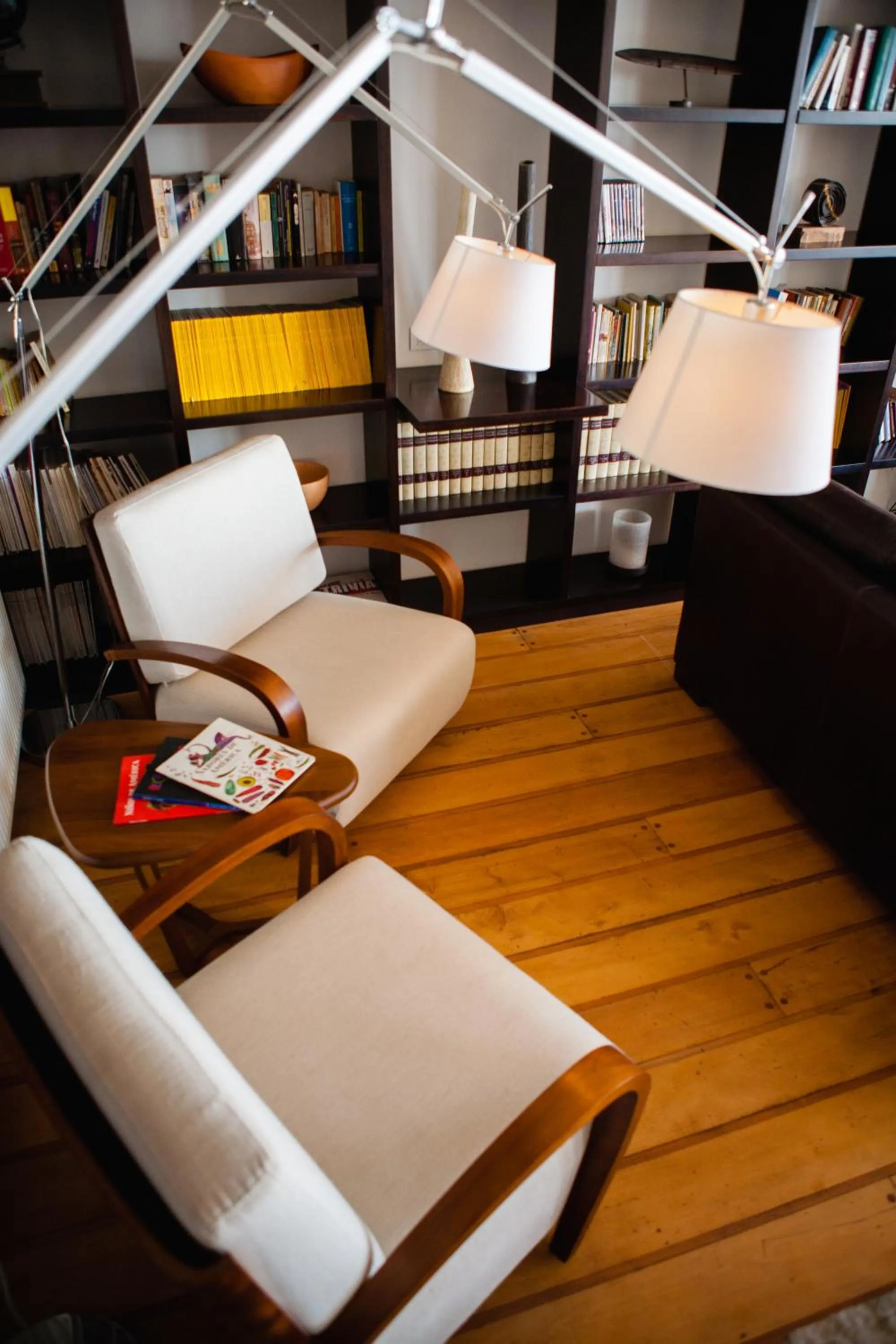 Library in Hotel Boutique Casadoca
