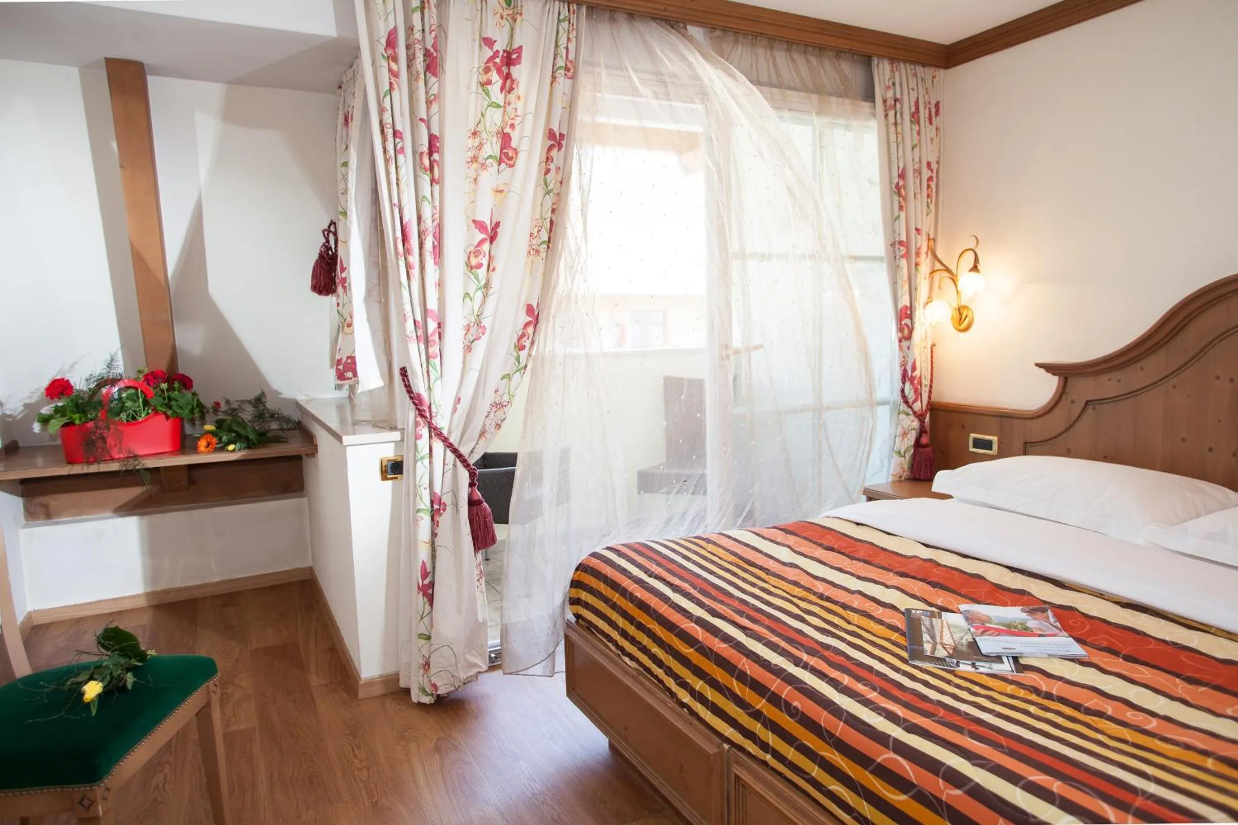 Day, Bed in Hotel Comfort Erica Dolomiti Val d'Adige