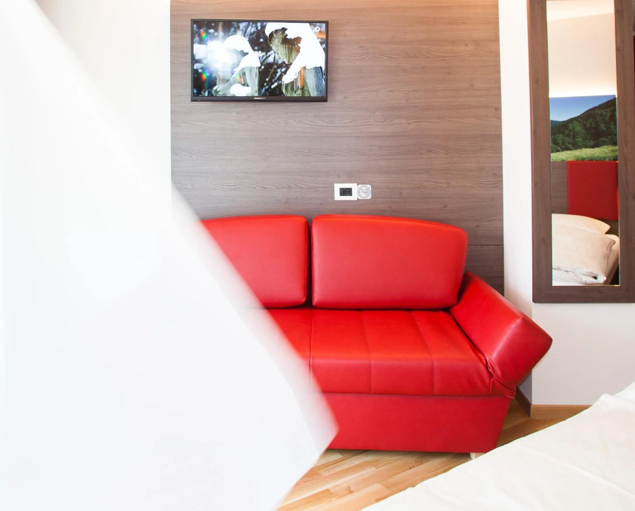 Bedroom in Hotel Comfort Erica Dolomiti Val d'Adige