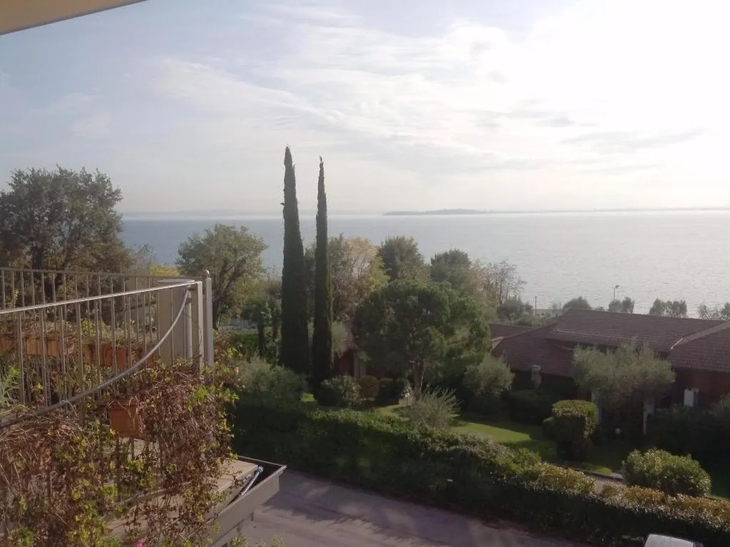 Sea view in Hotel Du Lac