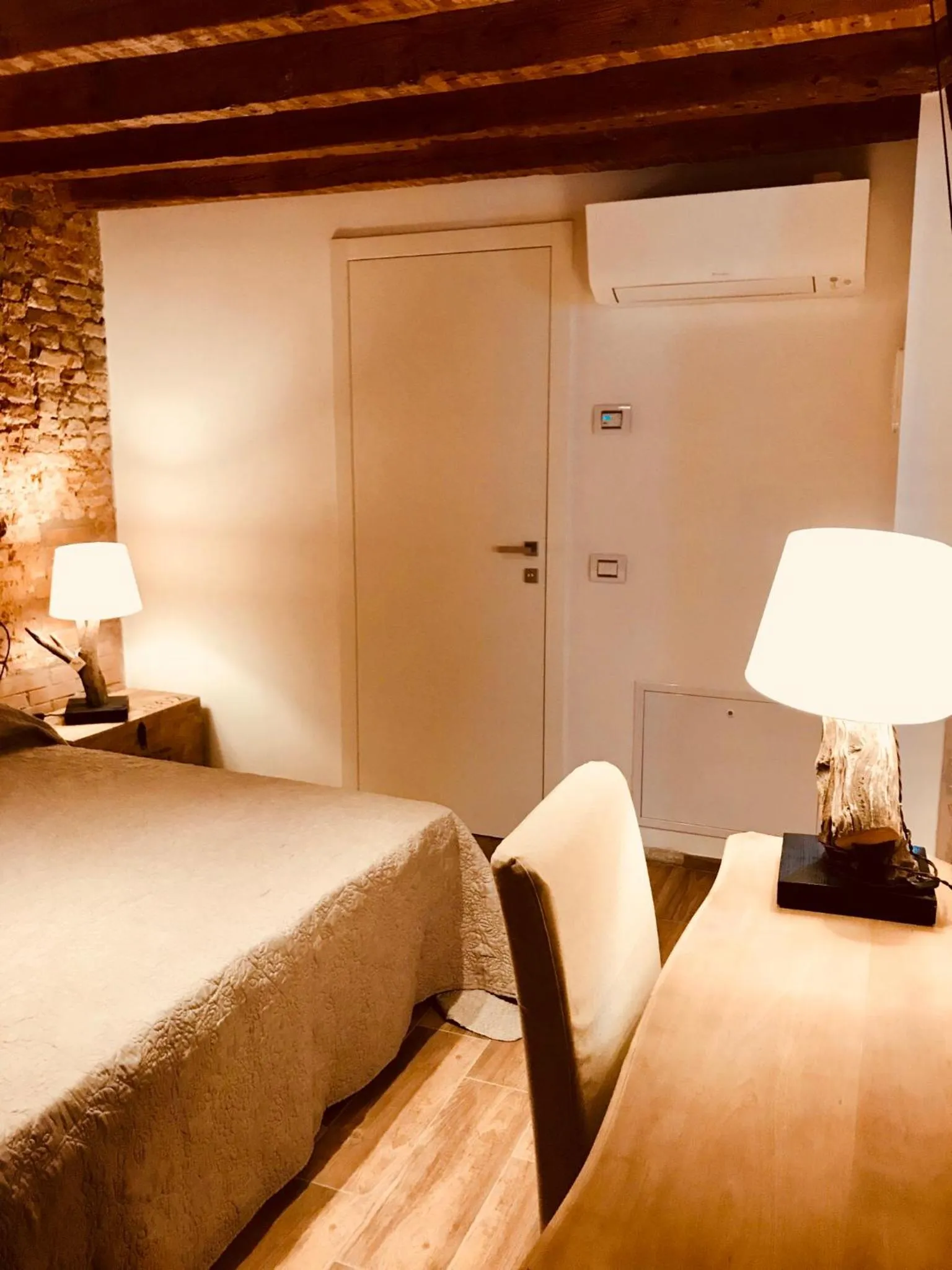 Bed in Barbara’s rooms