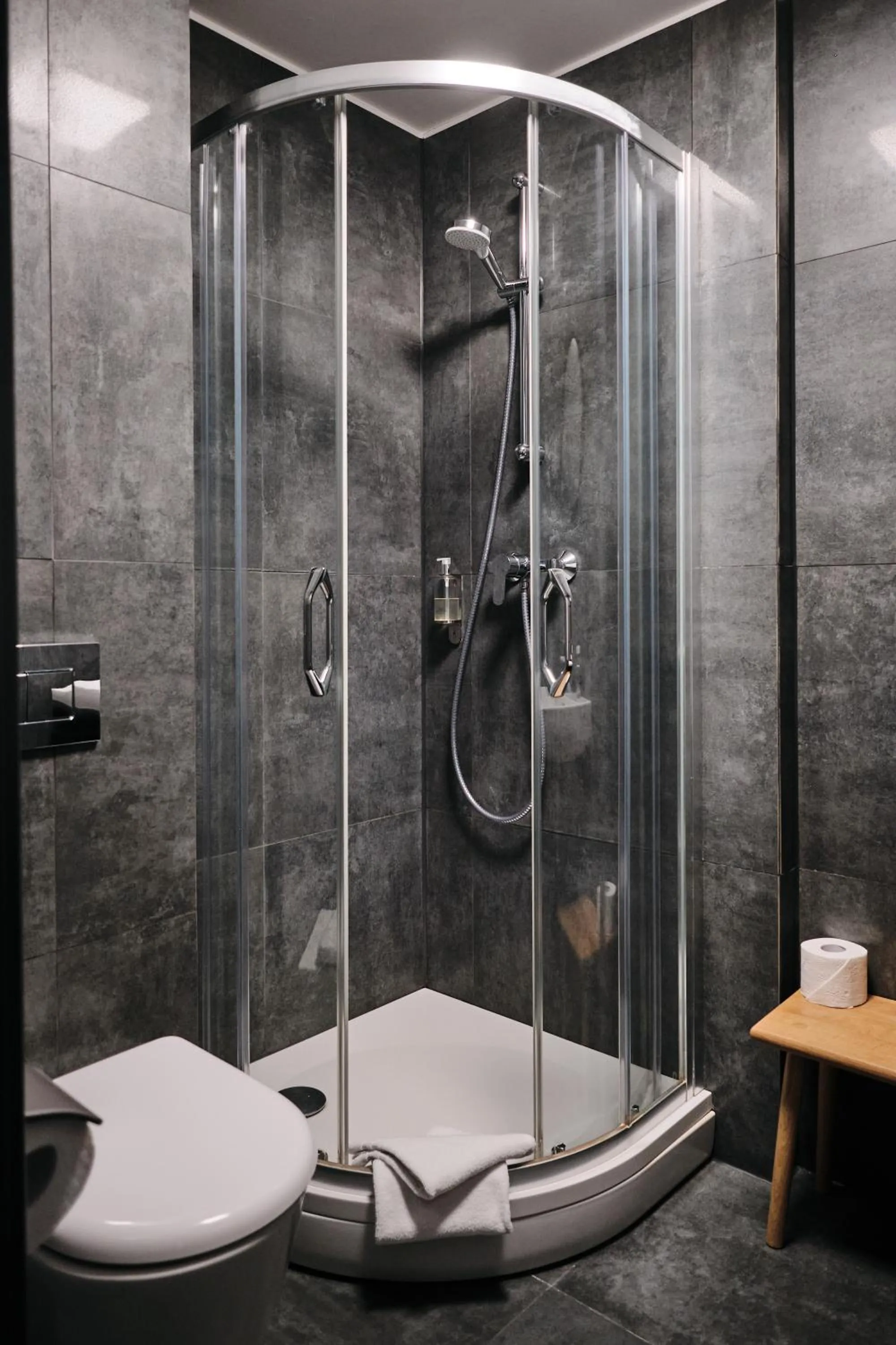 Shower in Vanadziņa māja