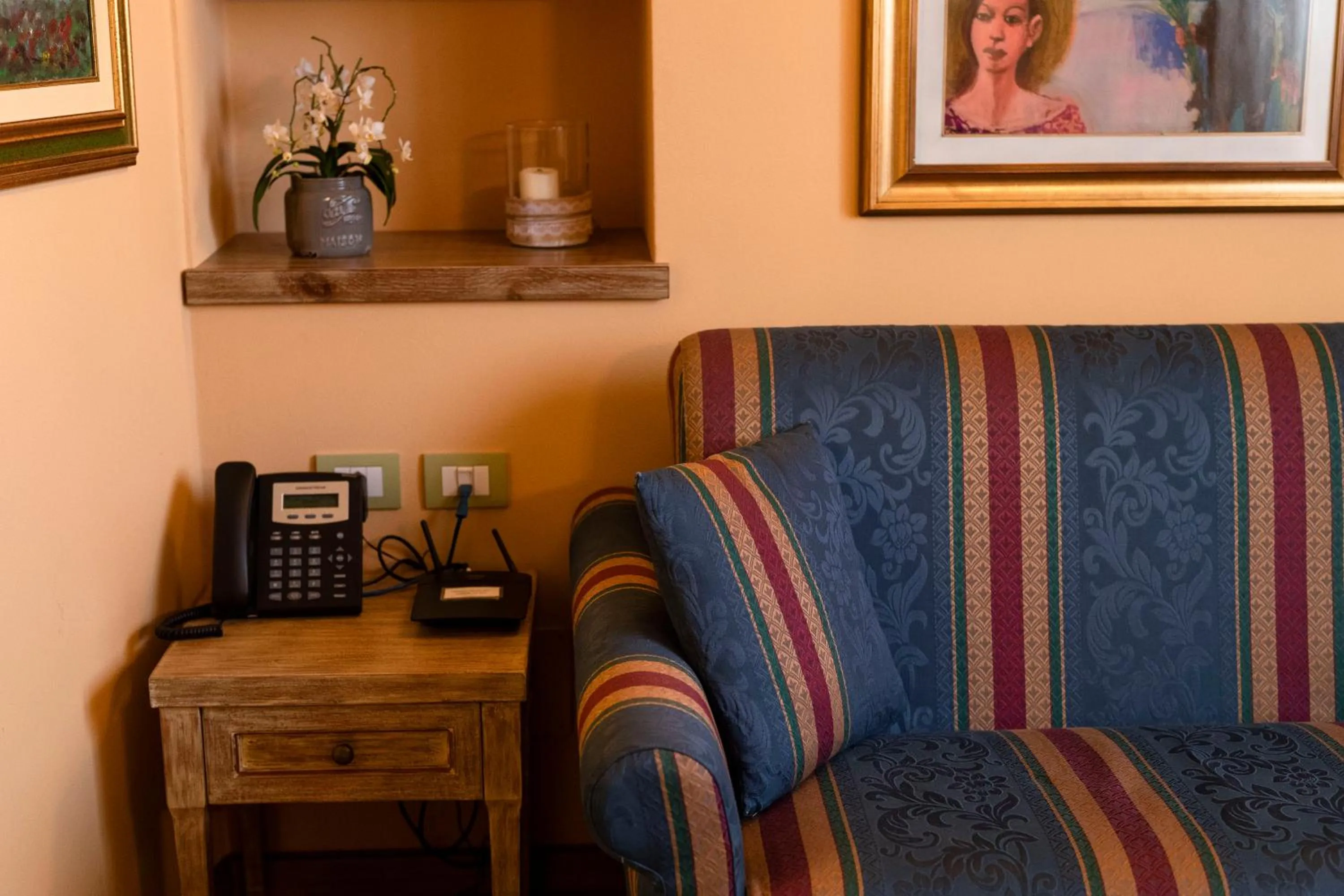 Decorative detail in Corte Del Passone