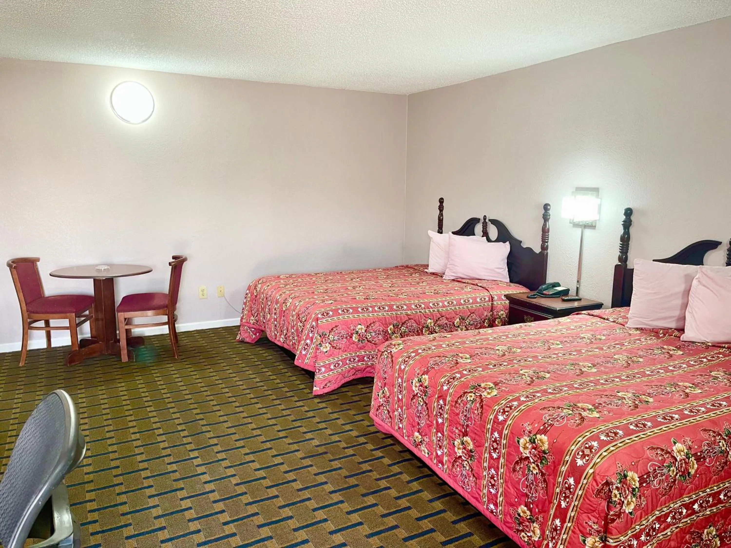 Bradbury Inn