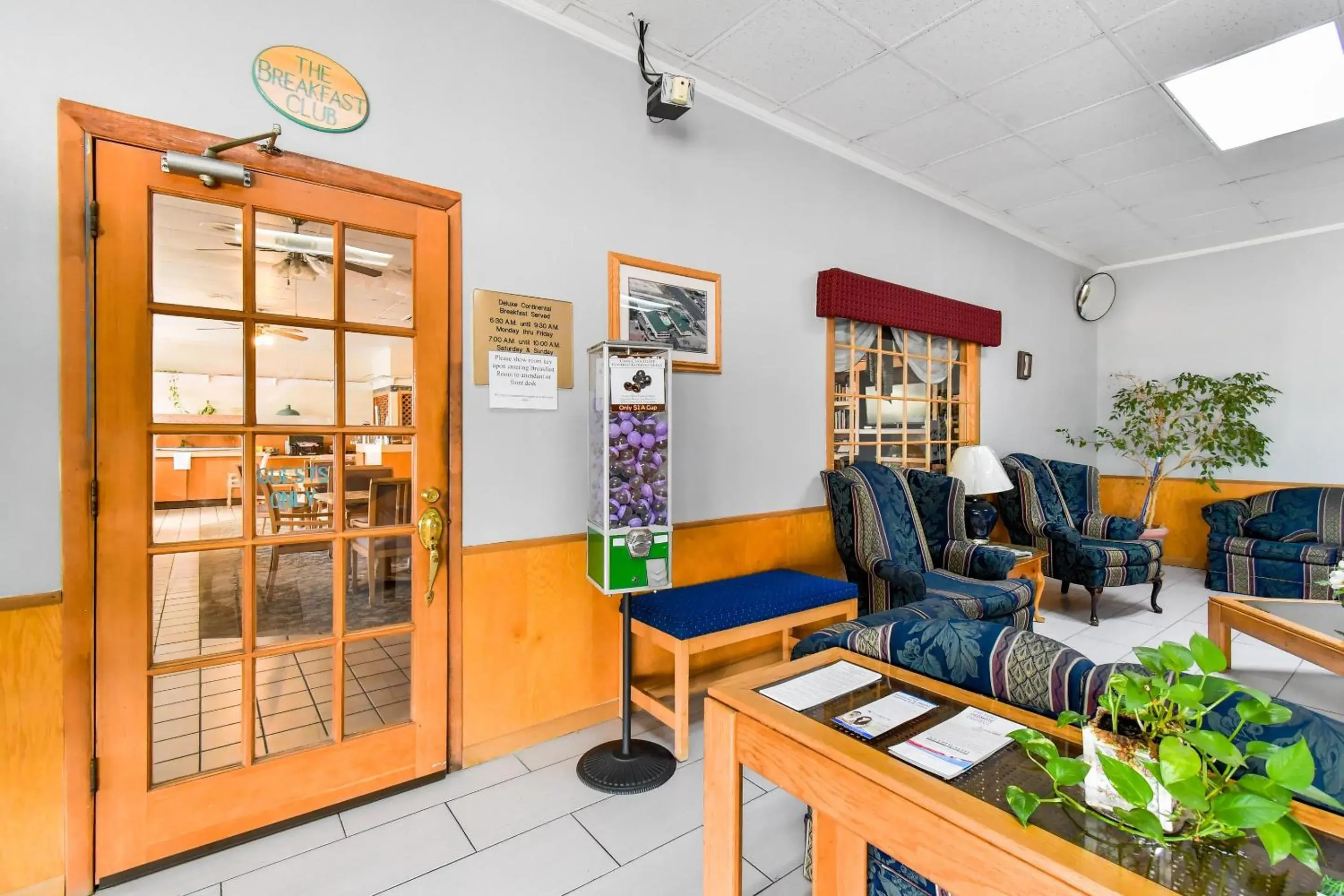 Lobby or reception in OYO Hotel Tyler Lindale Lobby or reception in OYO Hotel Tyler Lindale