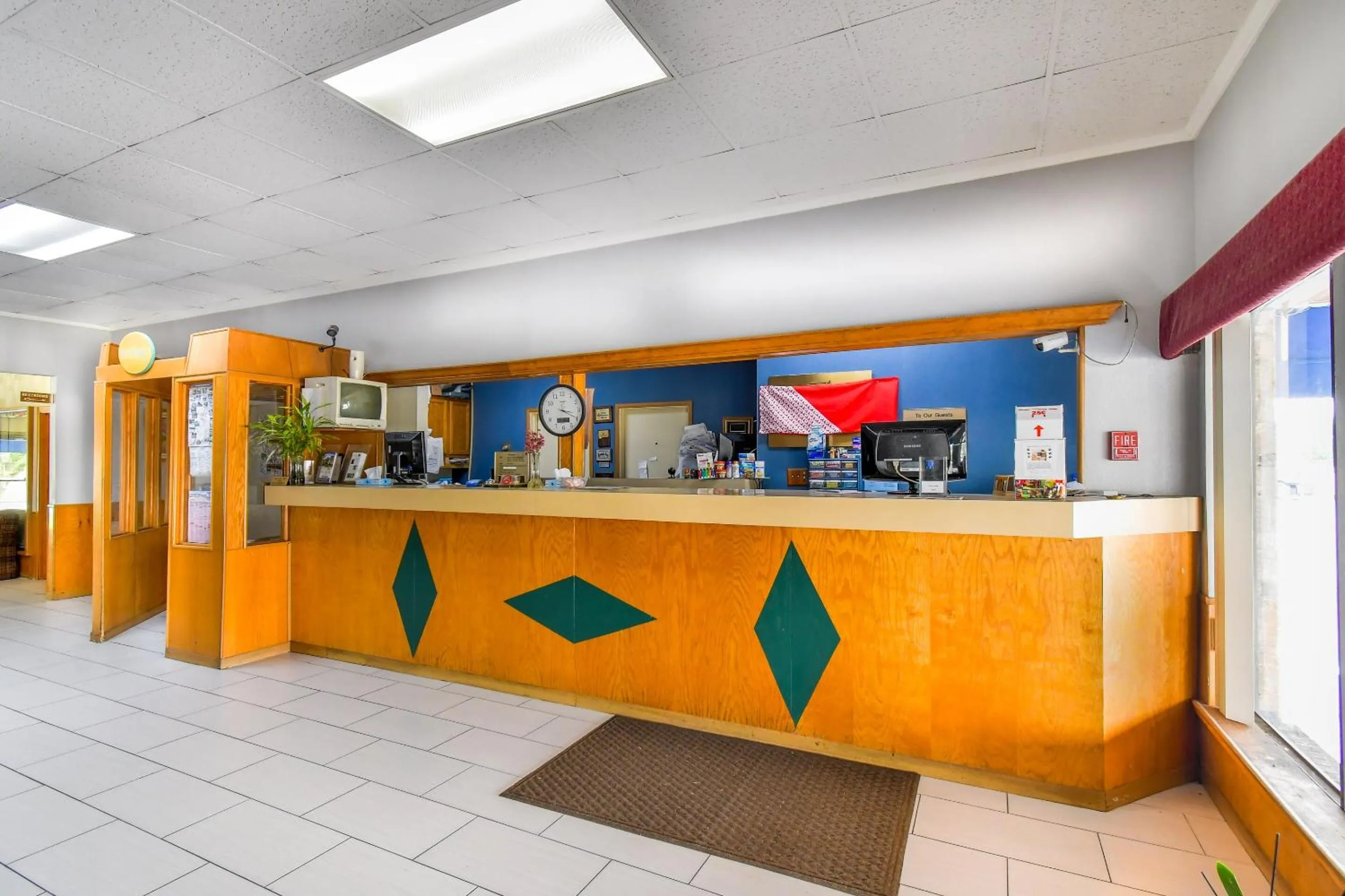 Lobby or reception in OYO Hotel Tyler Lindale