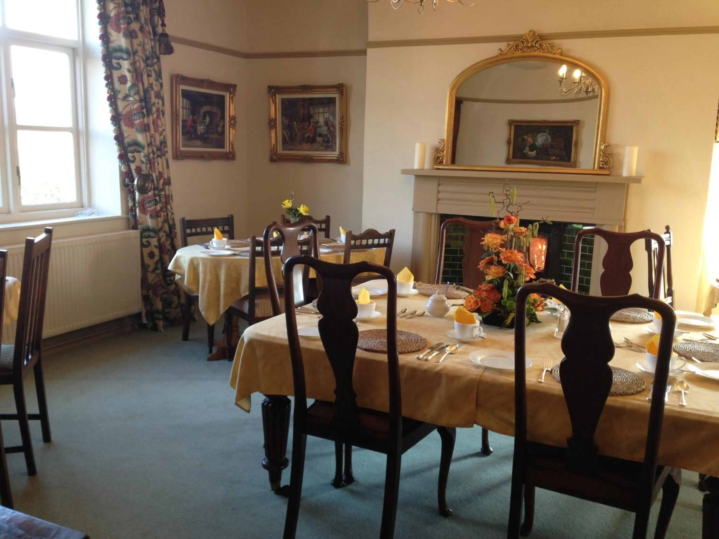 Restaurant/places to eat in Pickmere Country House