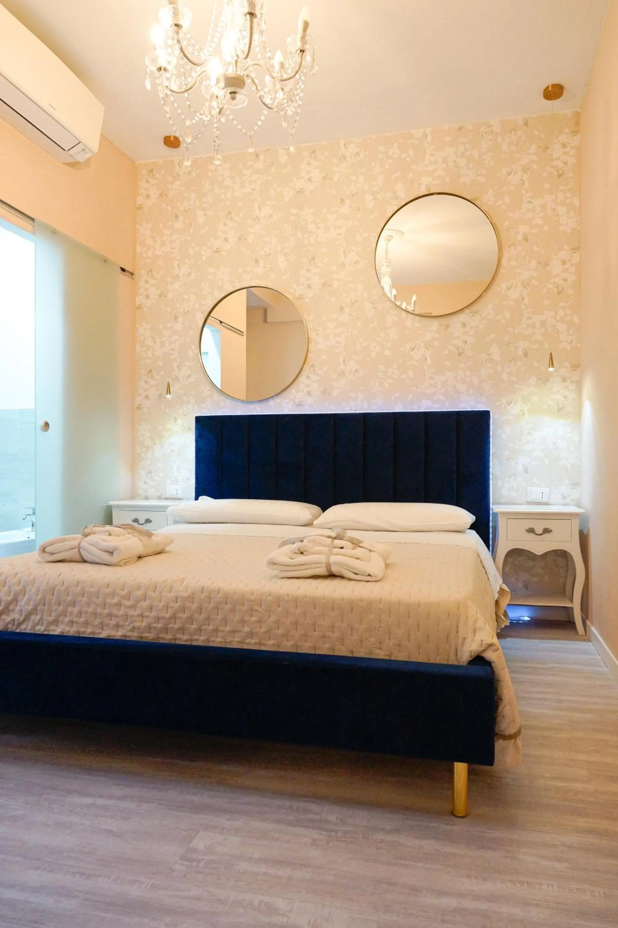 Bed in Casa Rosmini rooms, Dolomia best home