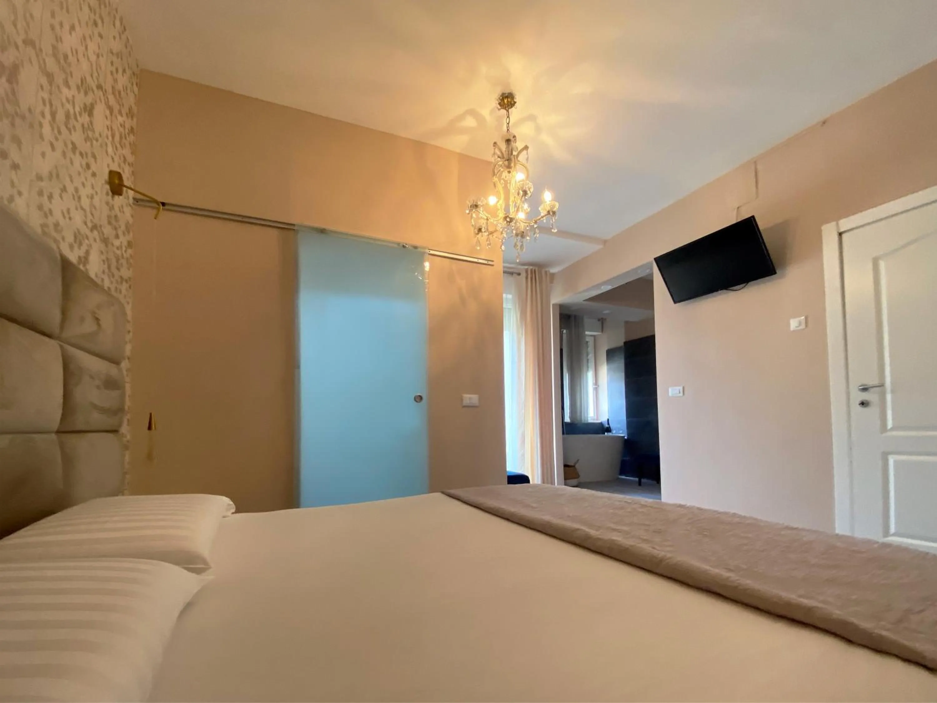 Bed in Casa Rosmini rooms, Dolomia best home