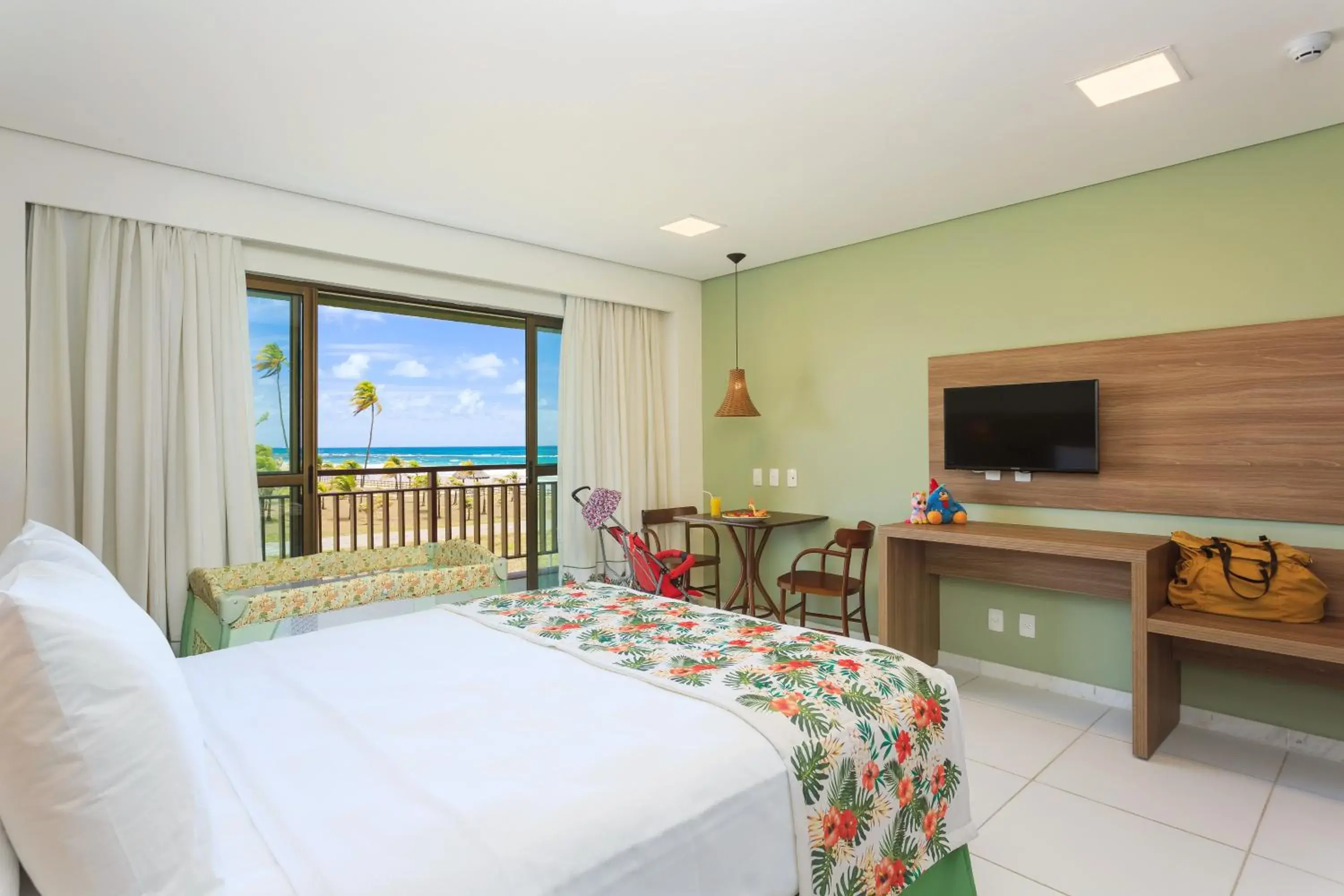 TV and multimedia, Bed in Vivá Porto de Galinhas Resort TV and multimedia, Bed in Vivá Porto de Galinhas Resort