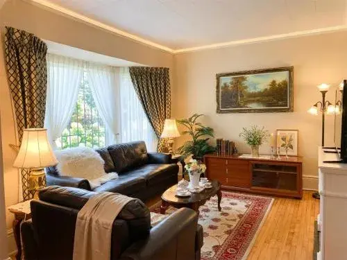 Double Room with Private External Bathroom - single occupancy in Strathaird Bed and Breakfast Double Room with Private External Bathroom - single occupancy in Strathaird Bed and Breakfast