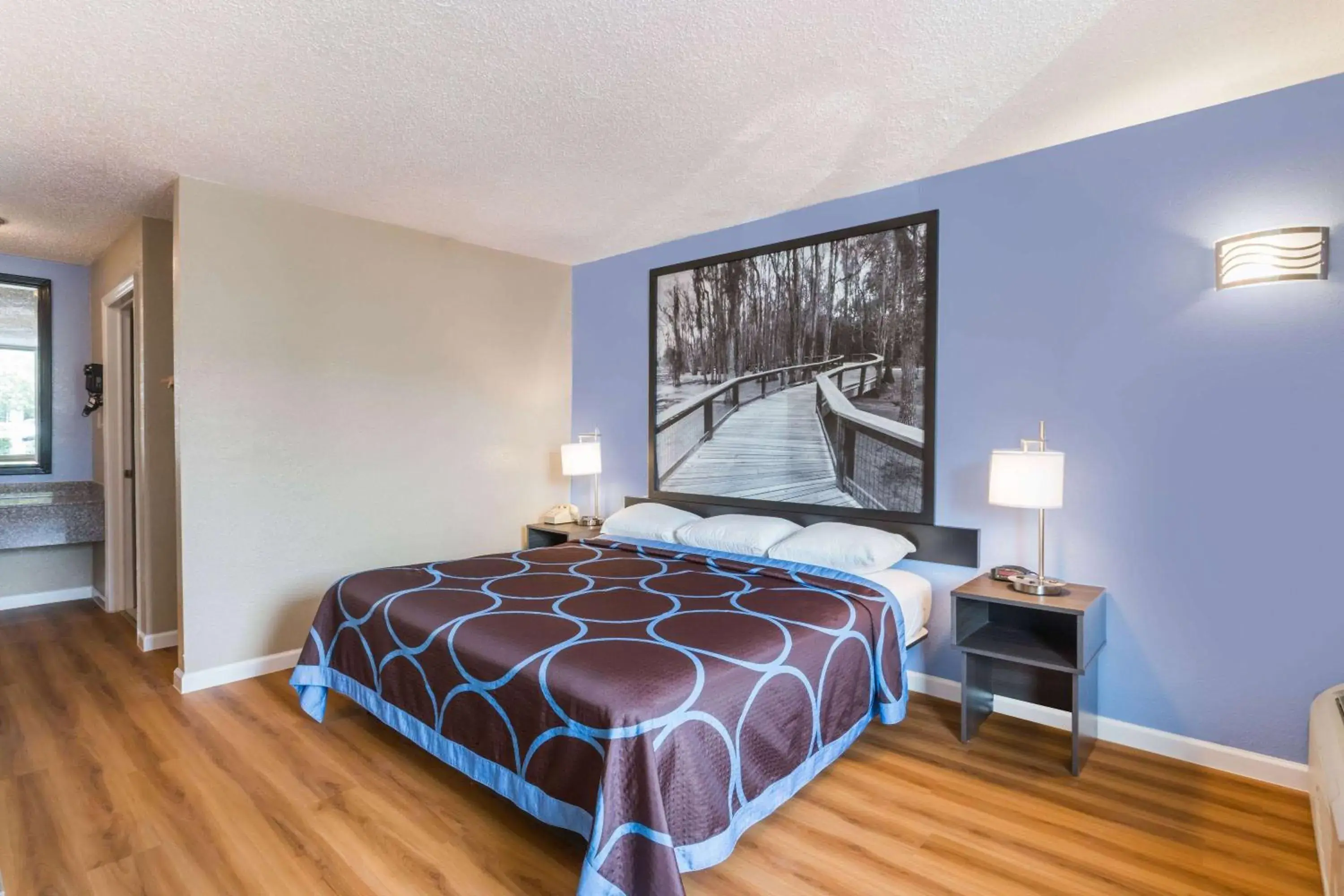 Photo of the whole room, Bed in Super 8 by Wyndham Hardeeville - Savannah North Photo of the whole room, Bed in Super 8 by Wyndham Hardeeville - Savannah North