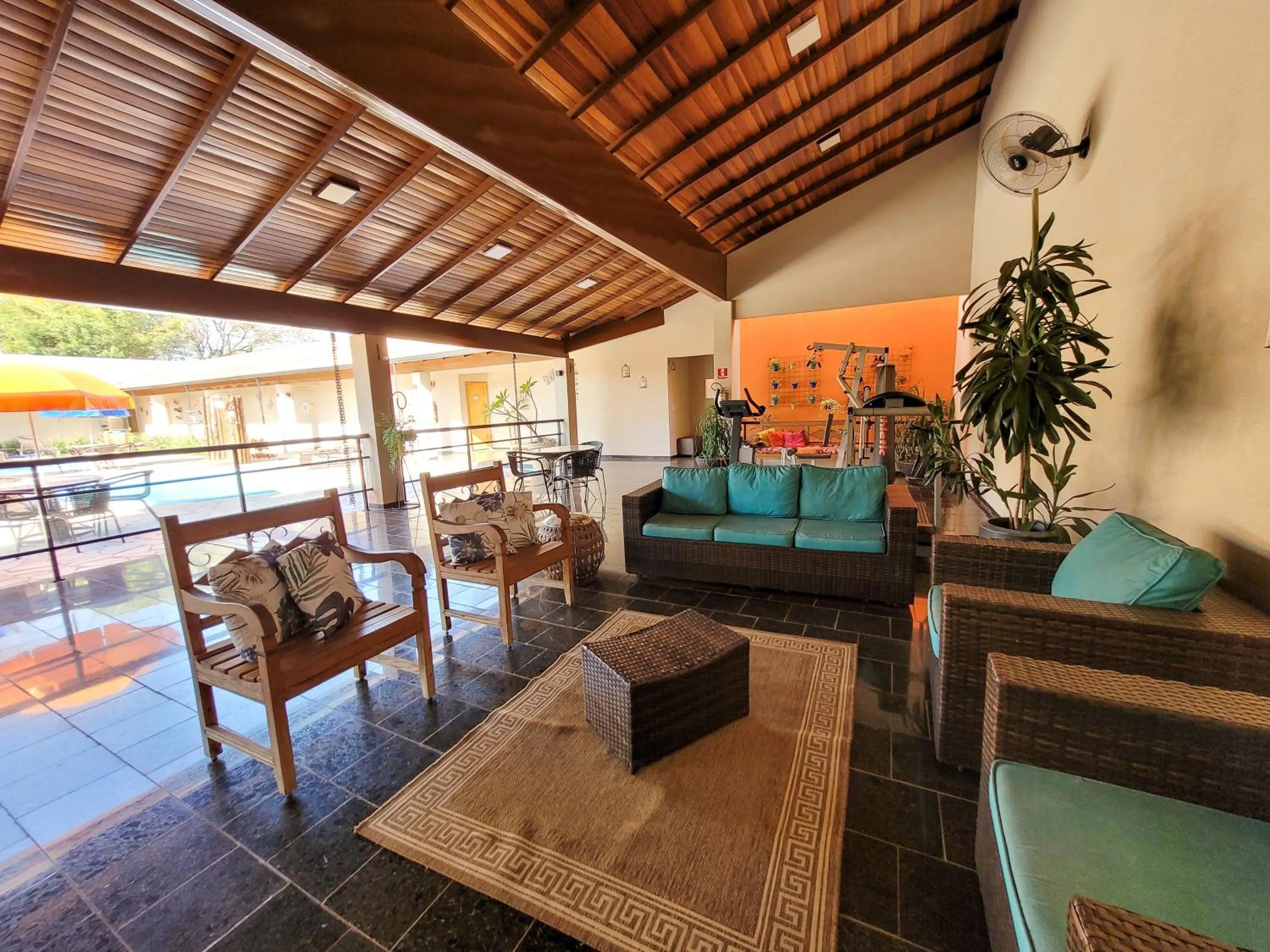 Communal lounge/ TV room in Hotel Pousada Parque das Águas