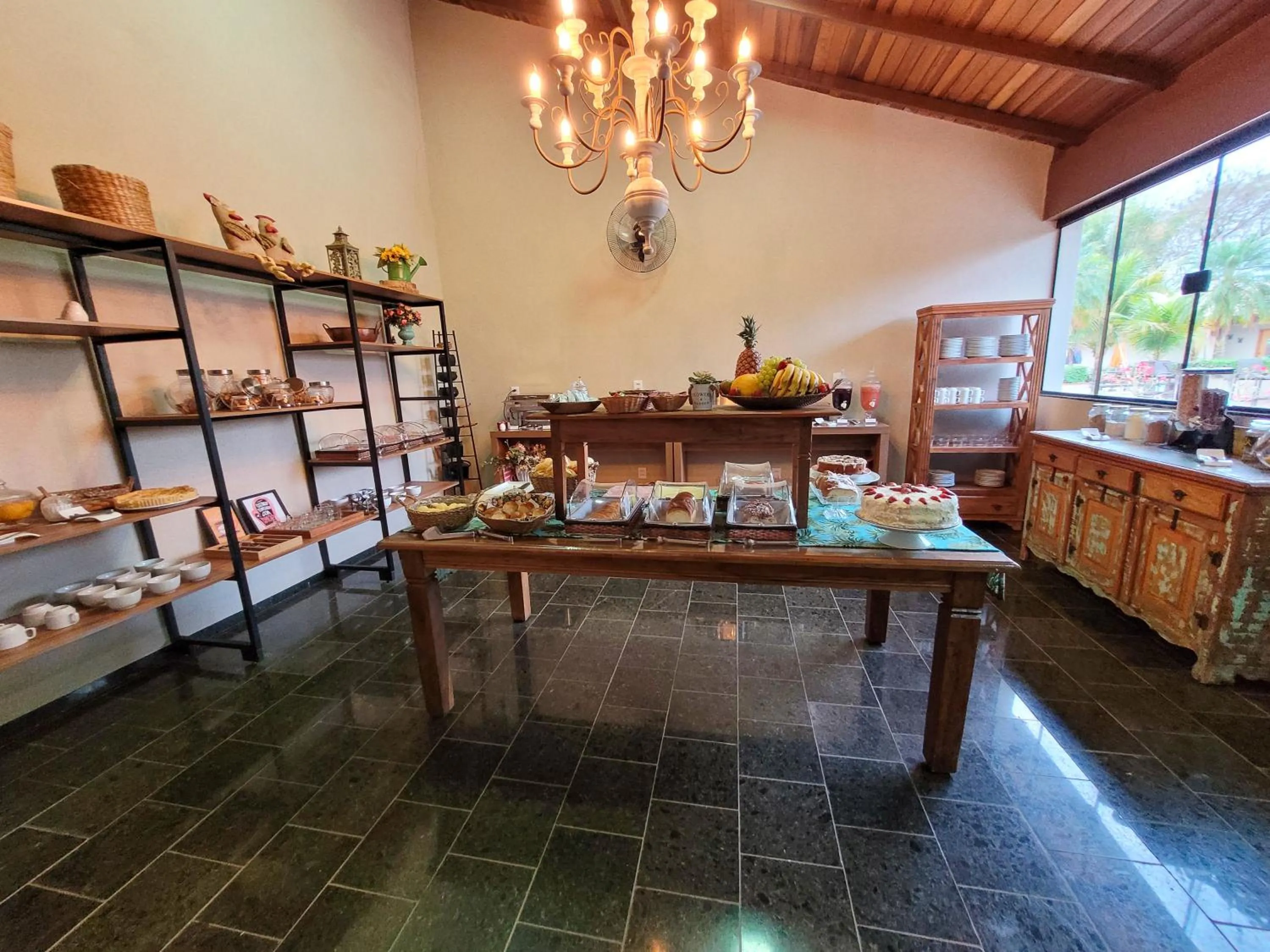 Breakfast in Hotel Pousada Parque das Águas