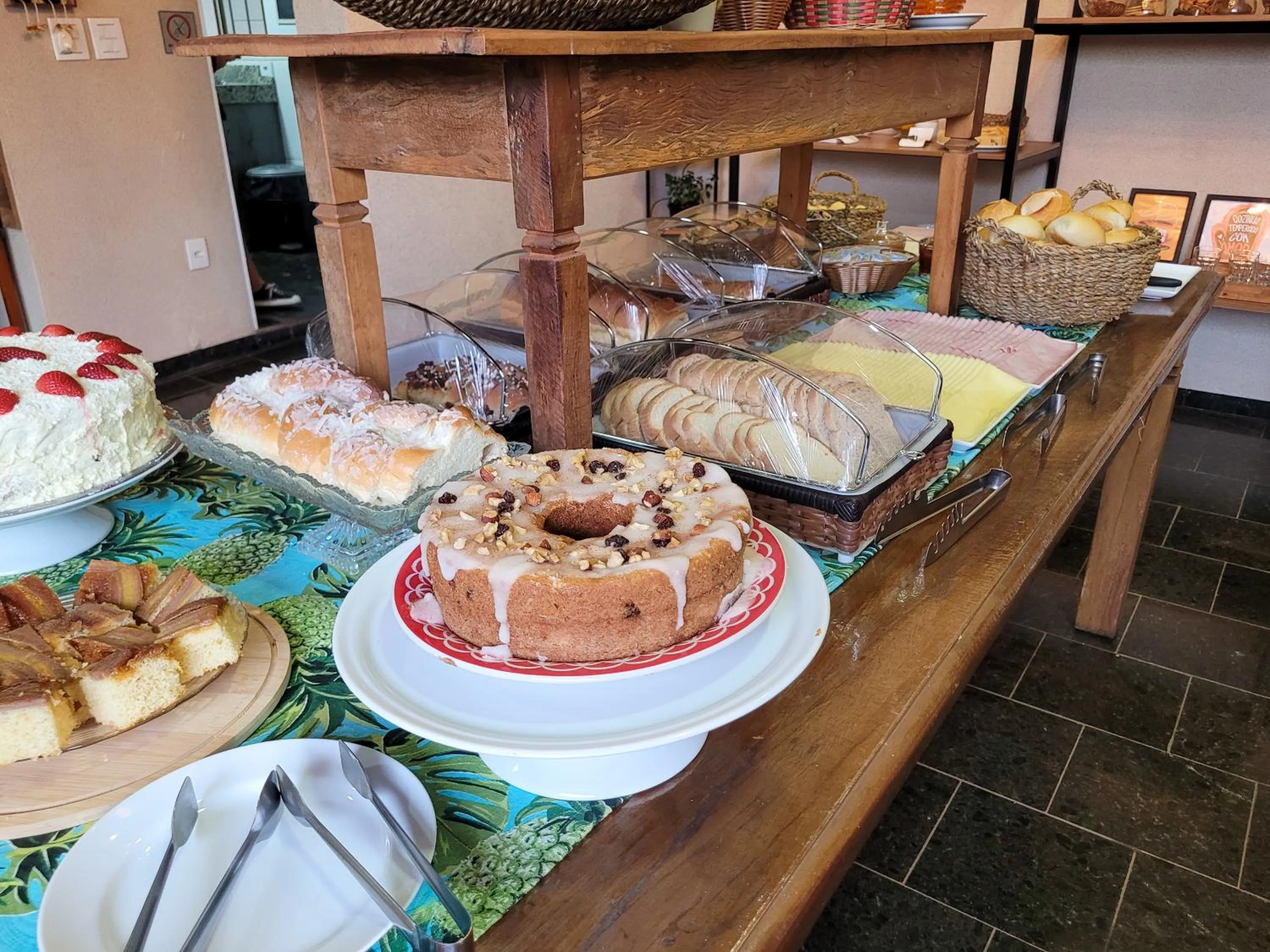 Breakfast in Hotel Pousada Parque das Águas
