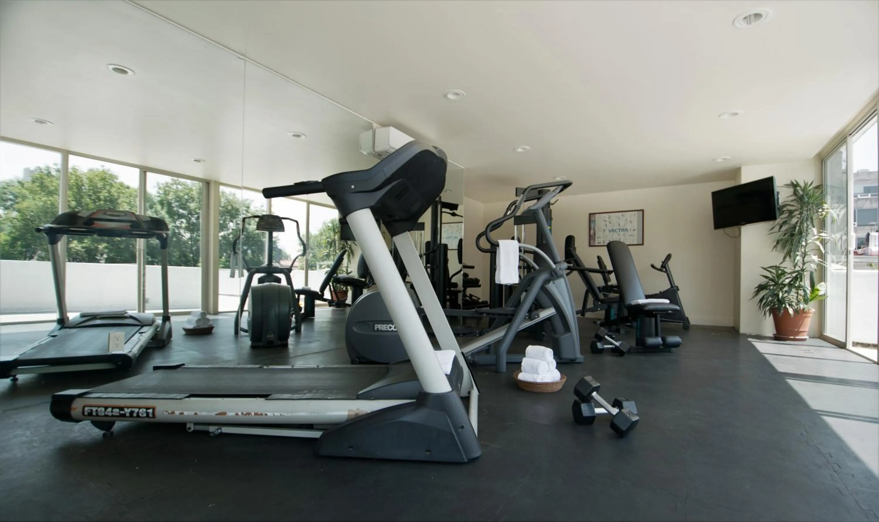 Fitness centre/facilities in Suites Obelisk