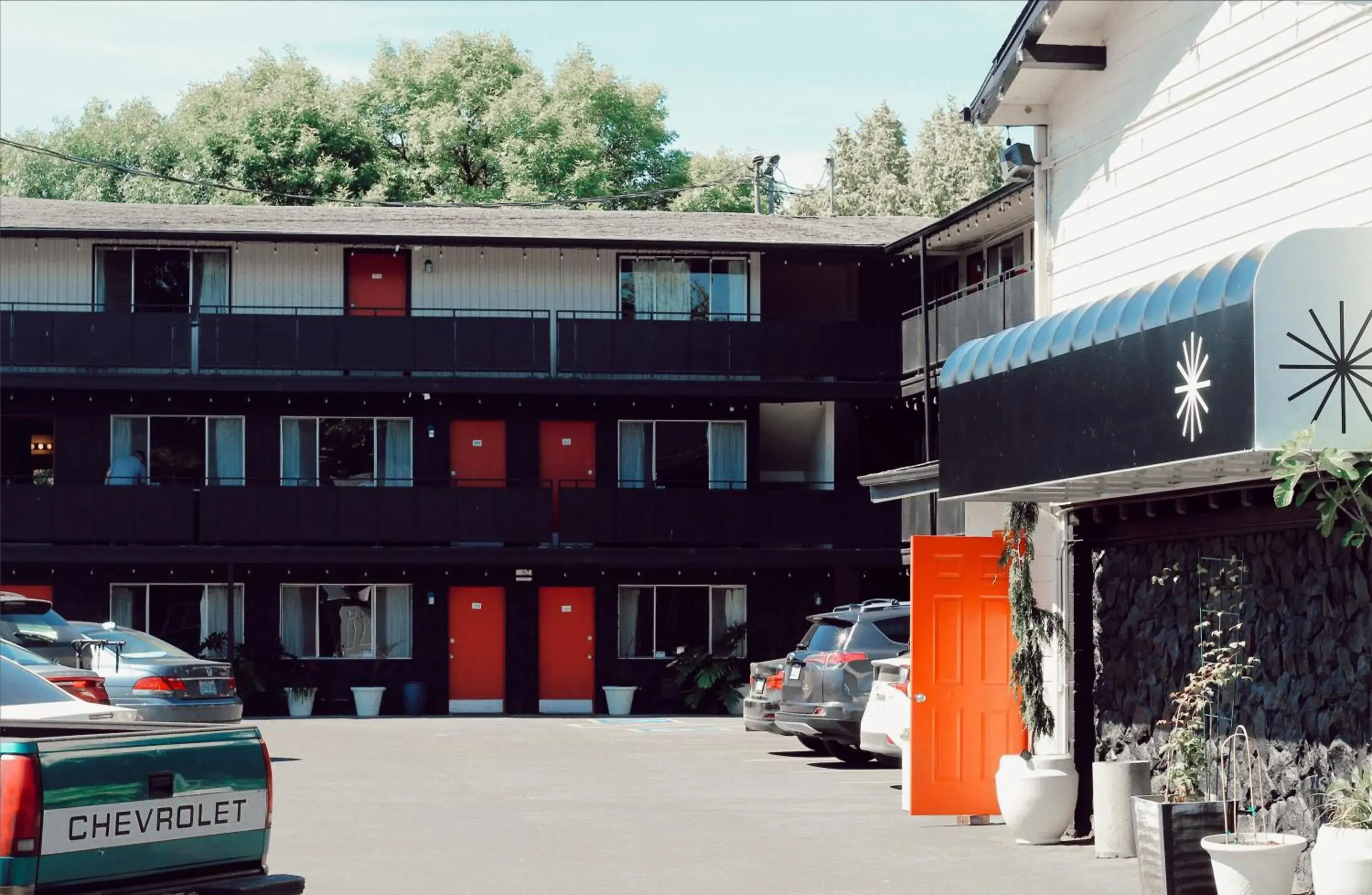 Property building in Hotel Corvallis Property building in Hotel Corvallis