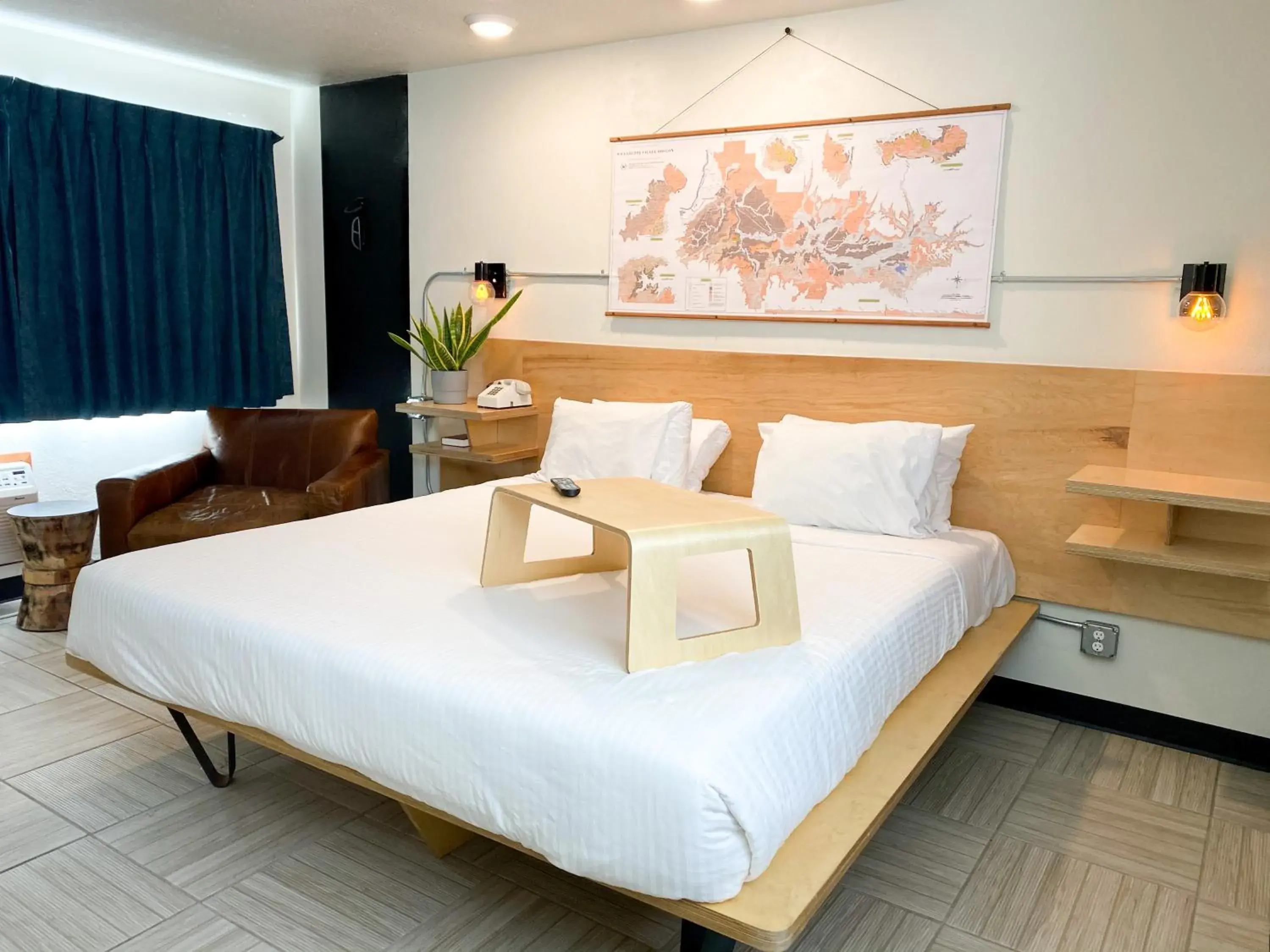 Bed in Hotel Corvallis Bed in Hotel Corvallis