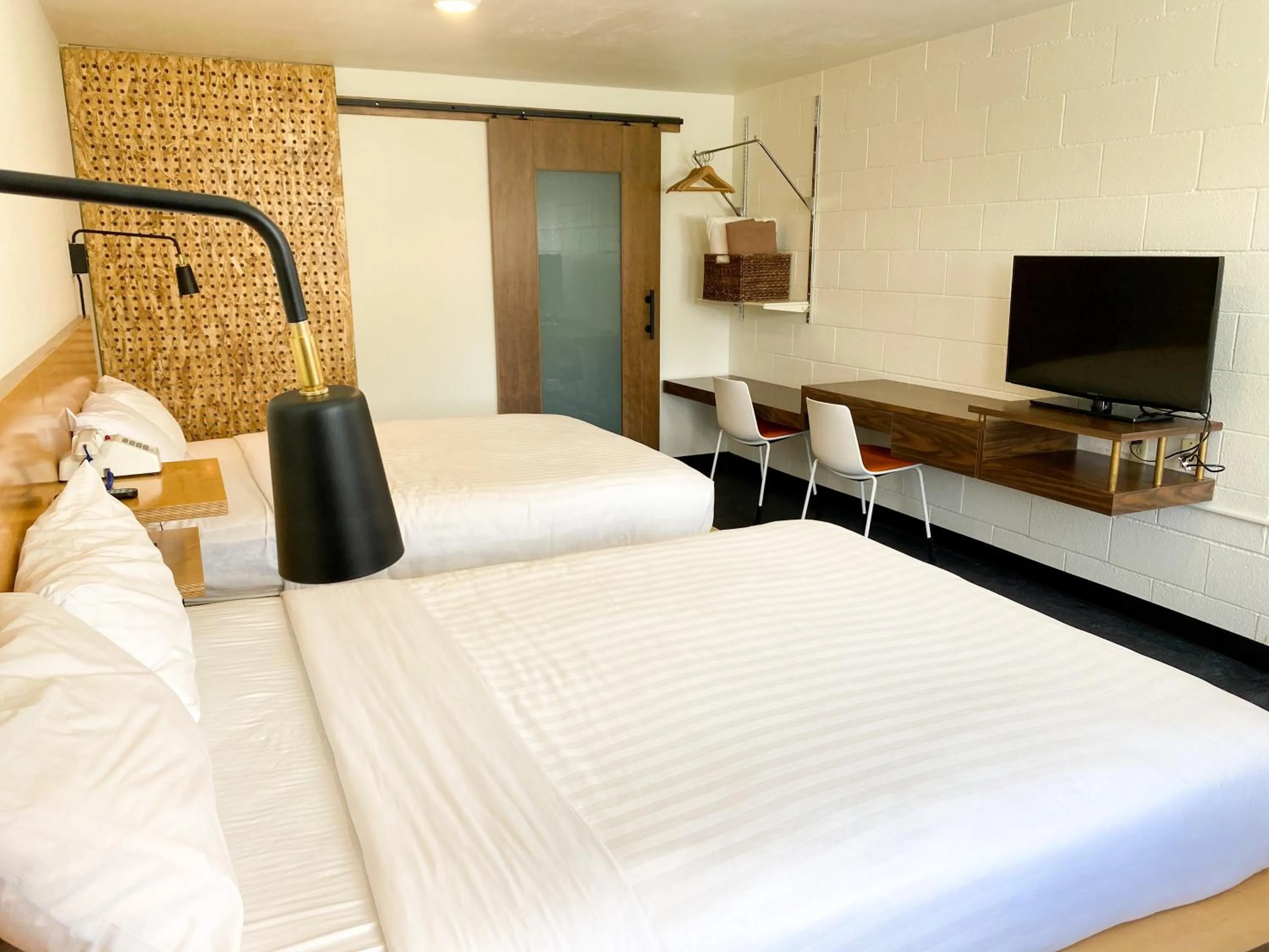 Photo of the whole room, Bed in Hotel Corvallis