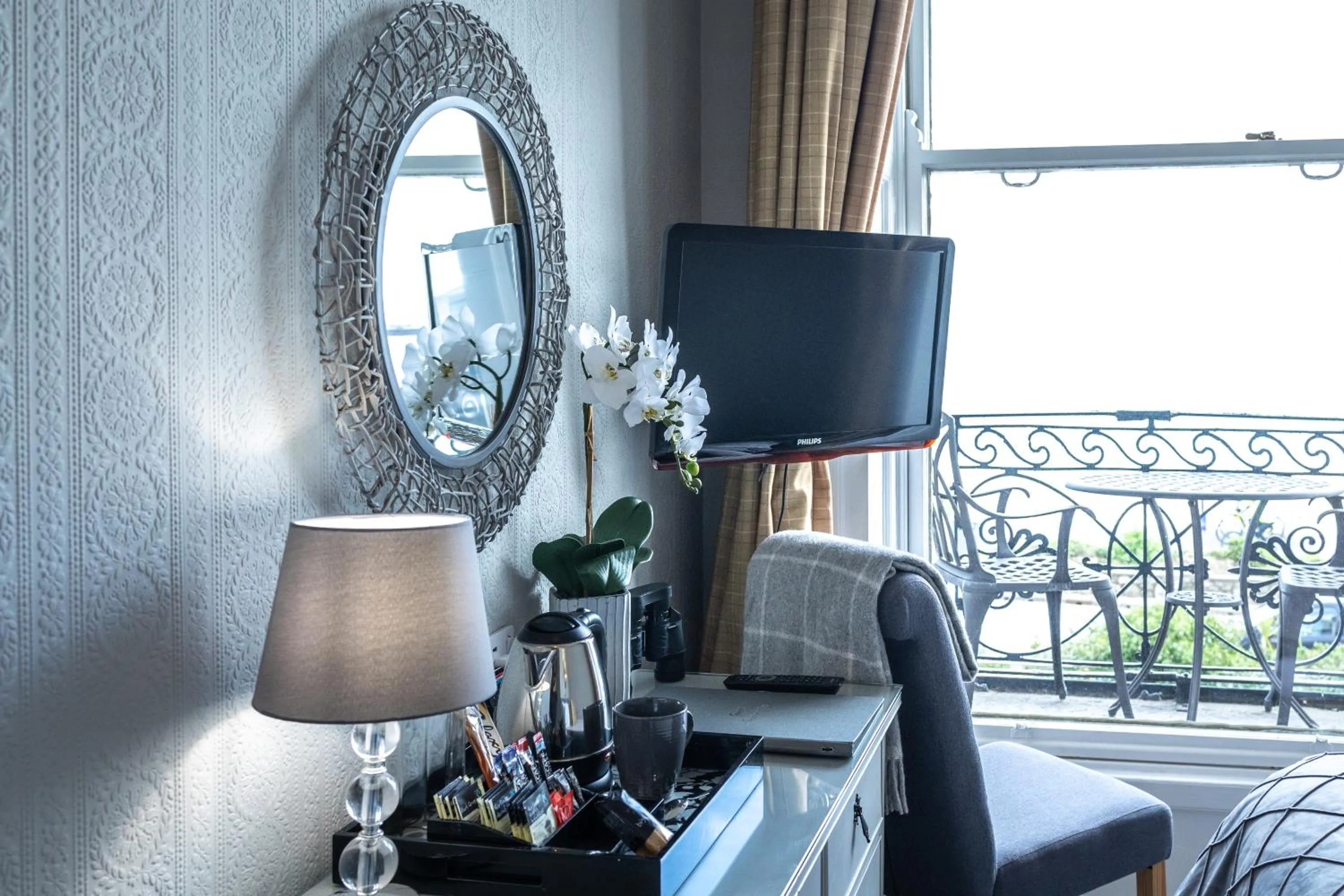Bedroom in Gloucester House