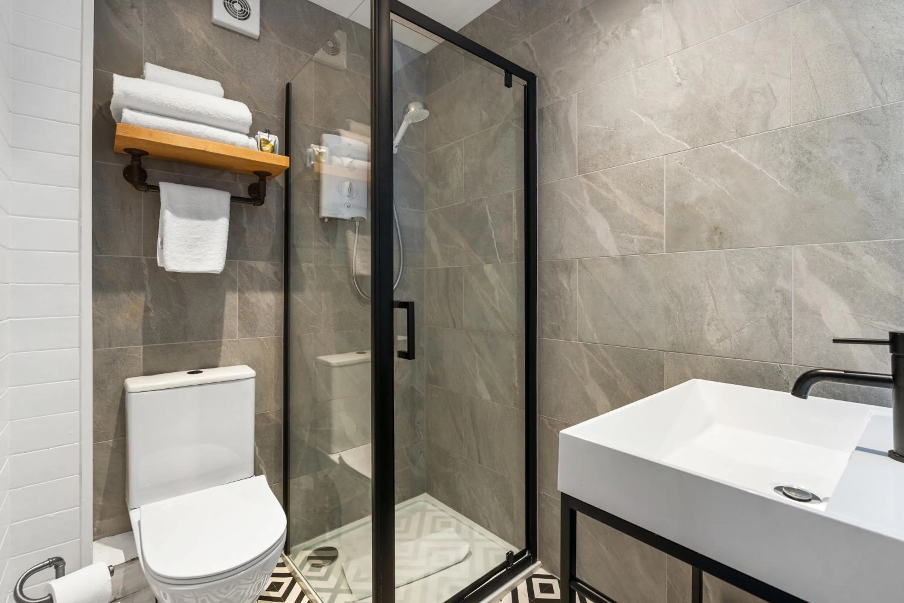 Bathroom in One Broad Street